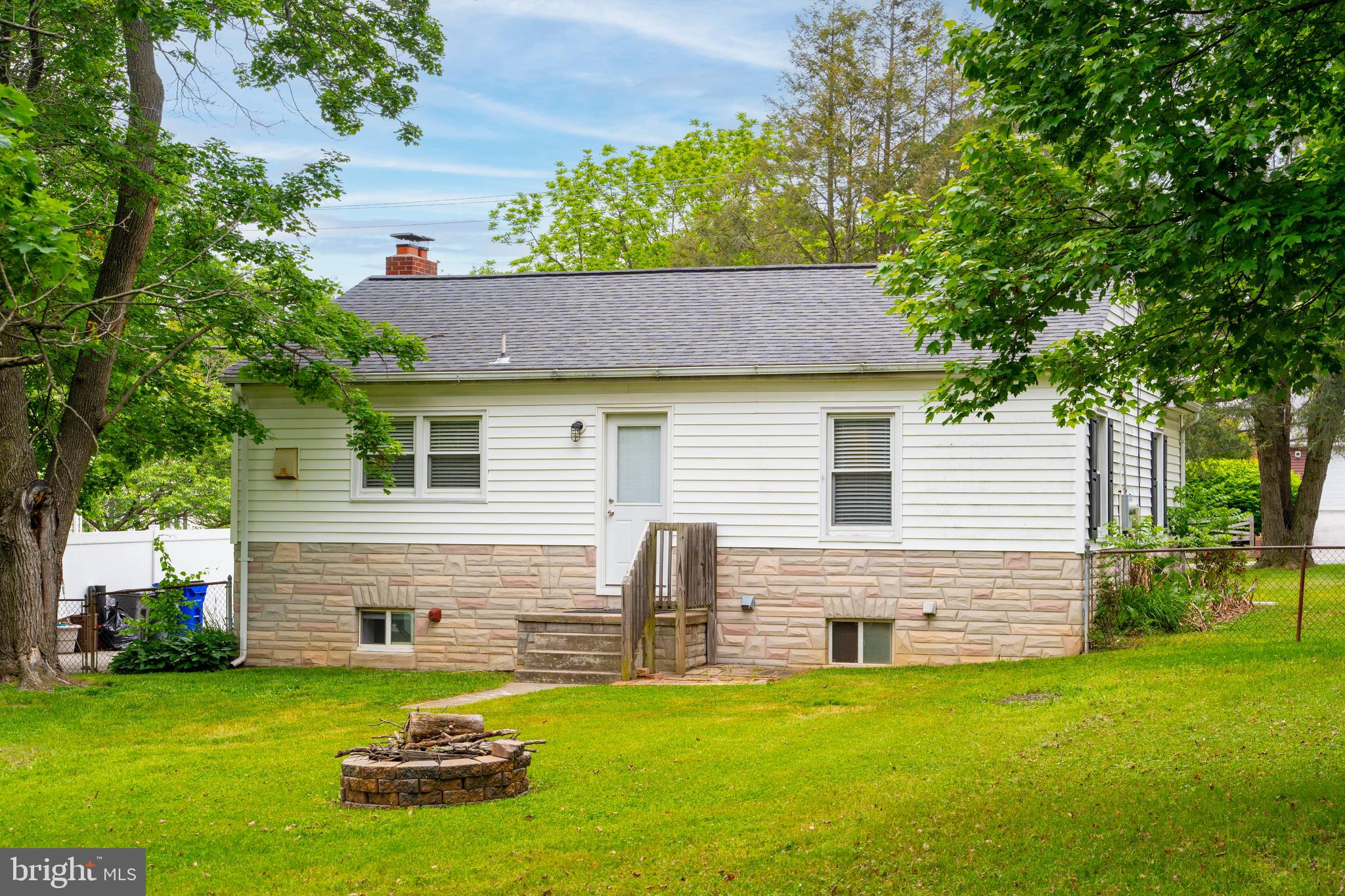 HIGH RIDGE - Residential