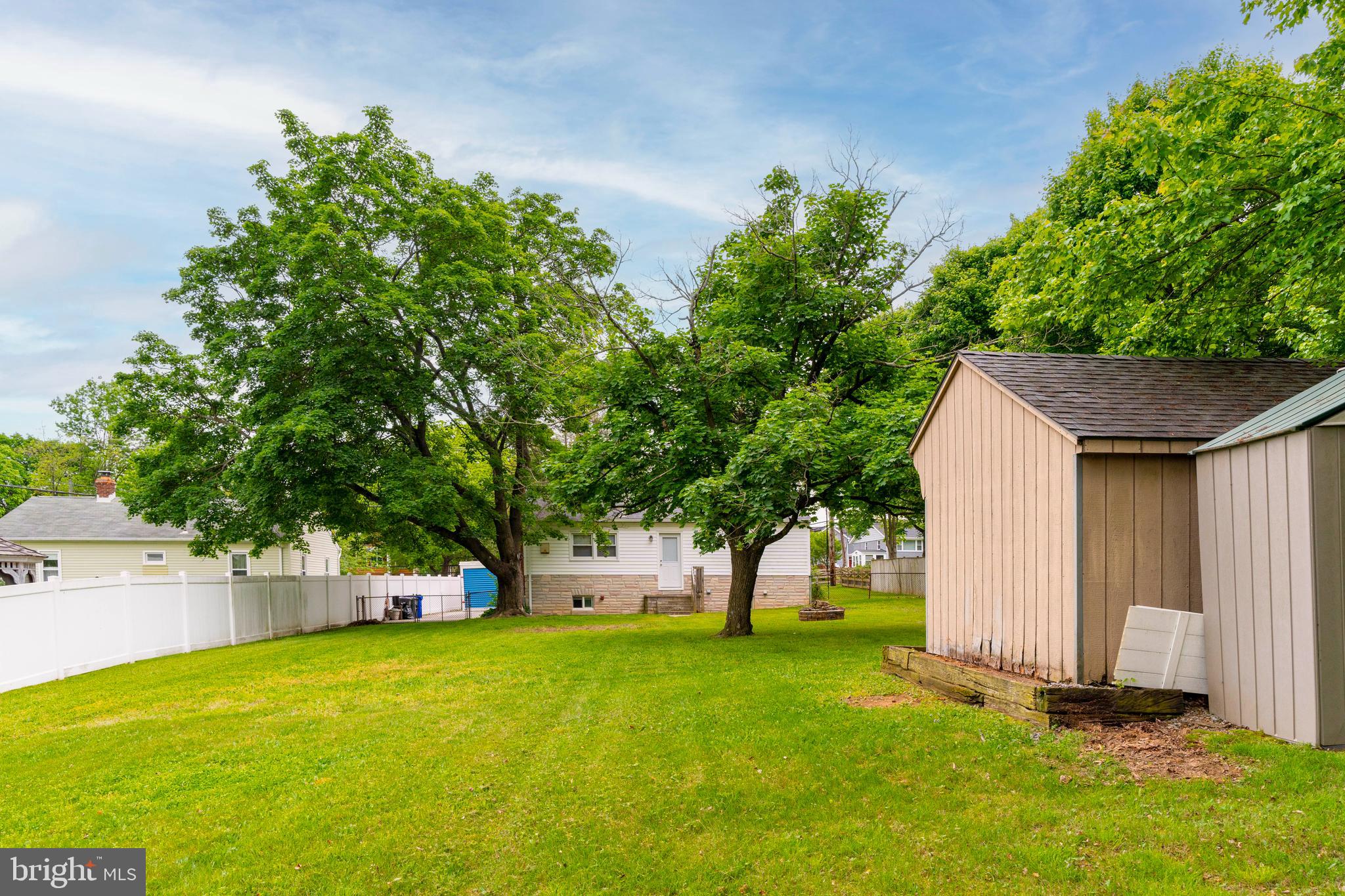 HIGH RIDGE - Residential