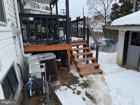 405 CARSONIA AVENUE READING PA 19606