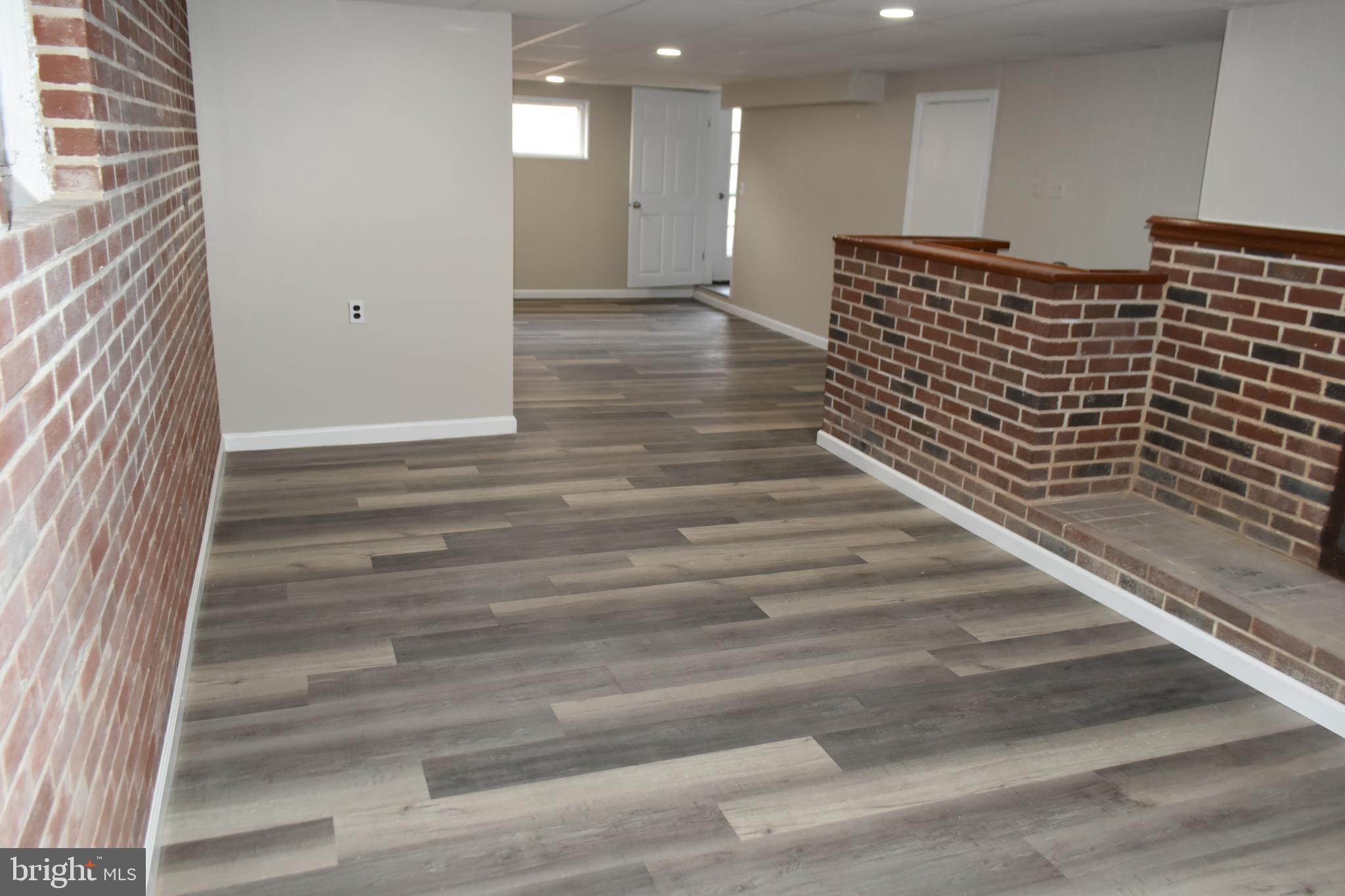 WHITE BIRCH FARMS - Residential Lease