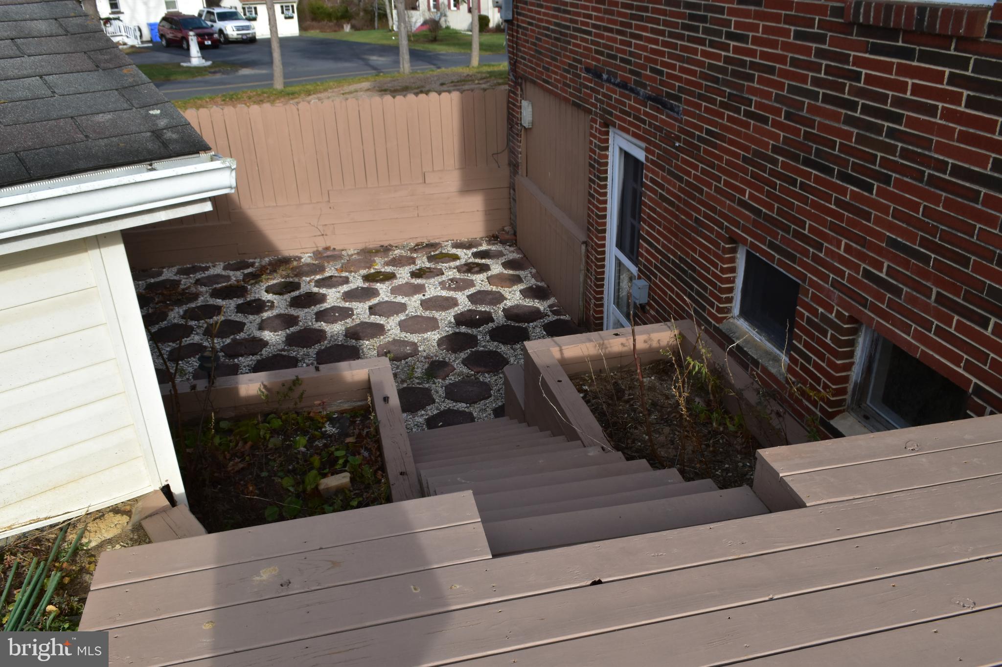 WHITE BIRCH FARMS - Residential Lease