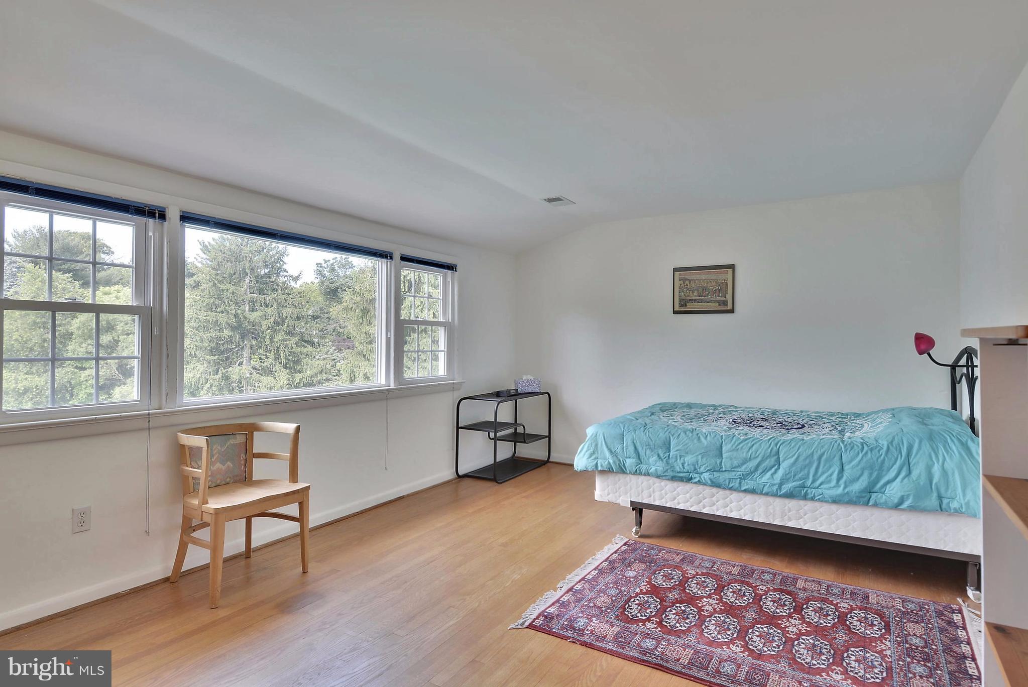 ROSEMONT - Residential