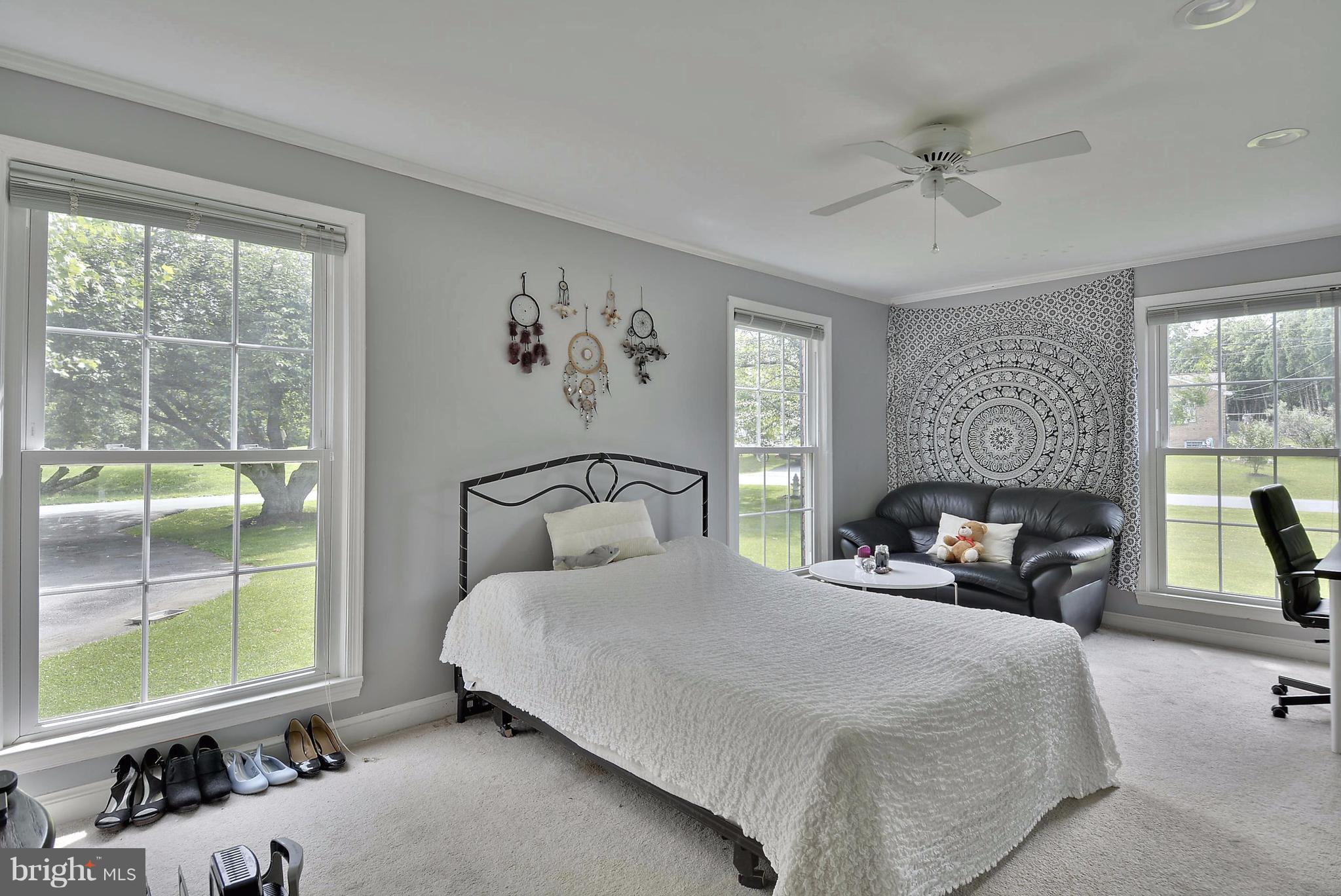 ROSEMONT - Residential