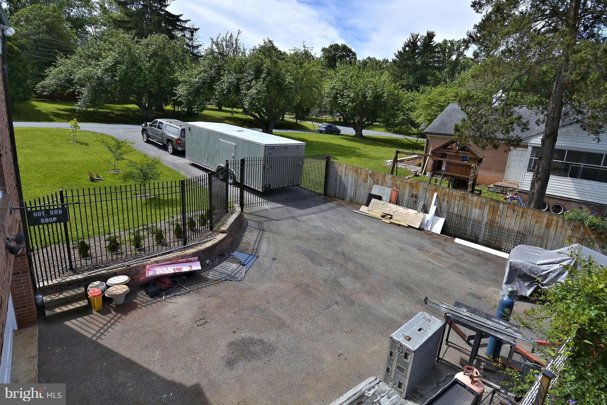 ROSEMONT - Residential