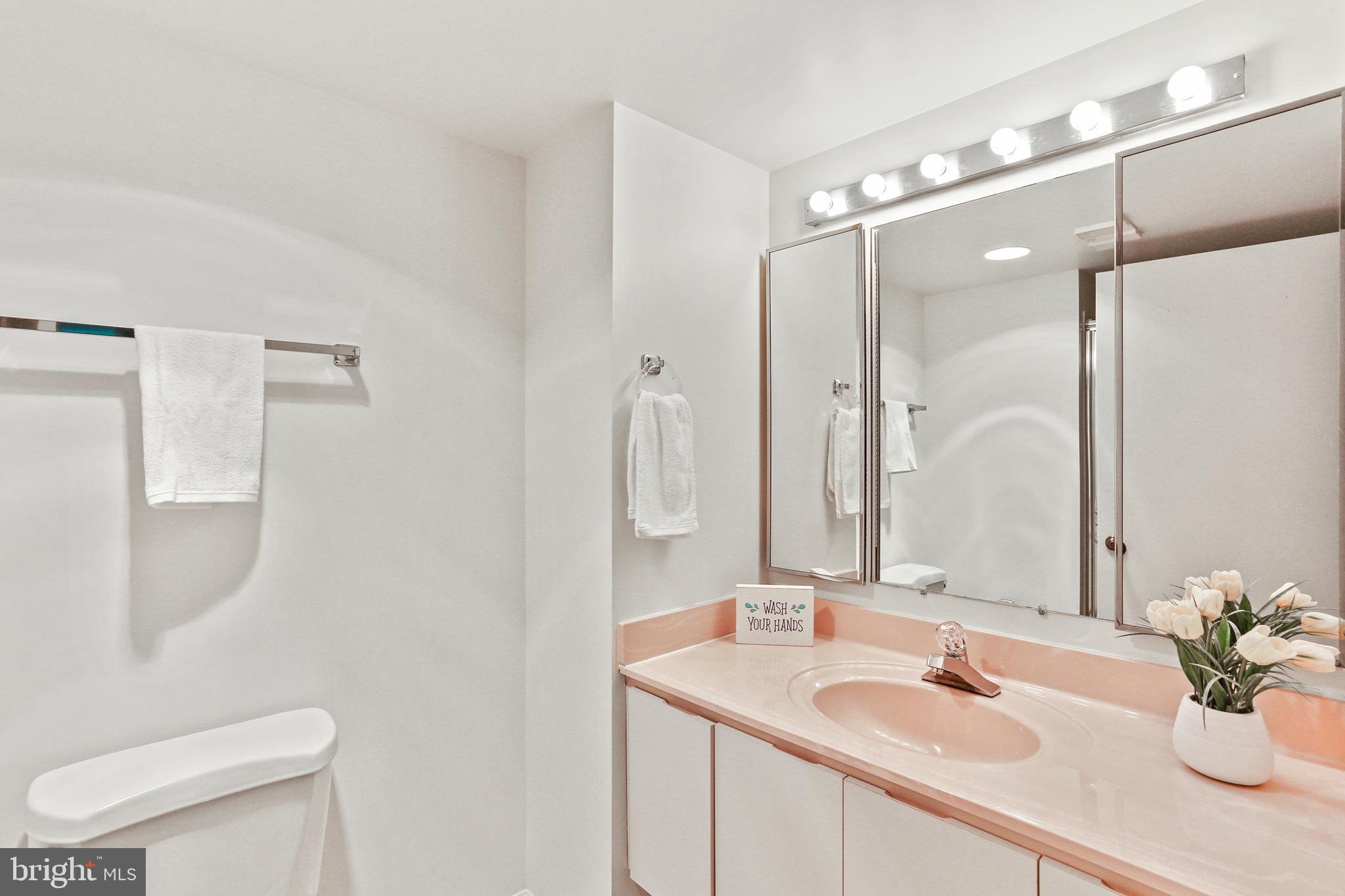 GREENS AT LEISURE WORLD - Residential