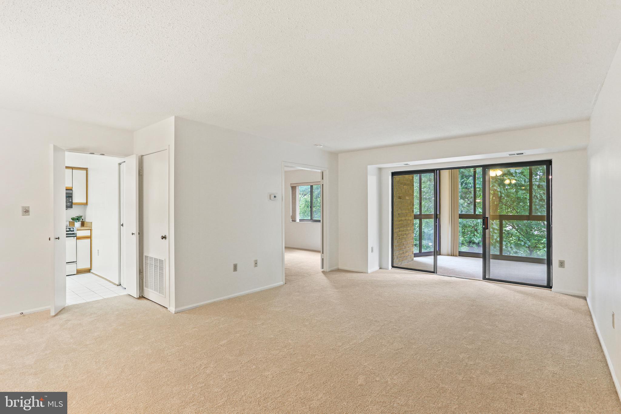 GREENS AT LEISURE WORLD - Residential