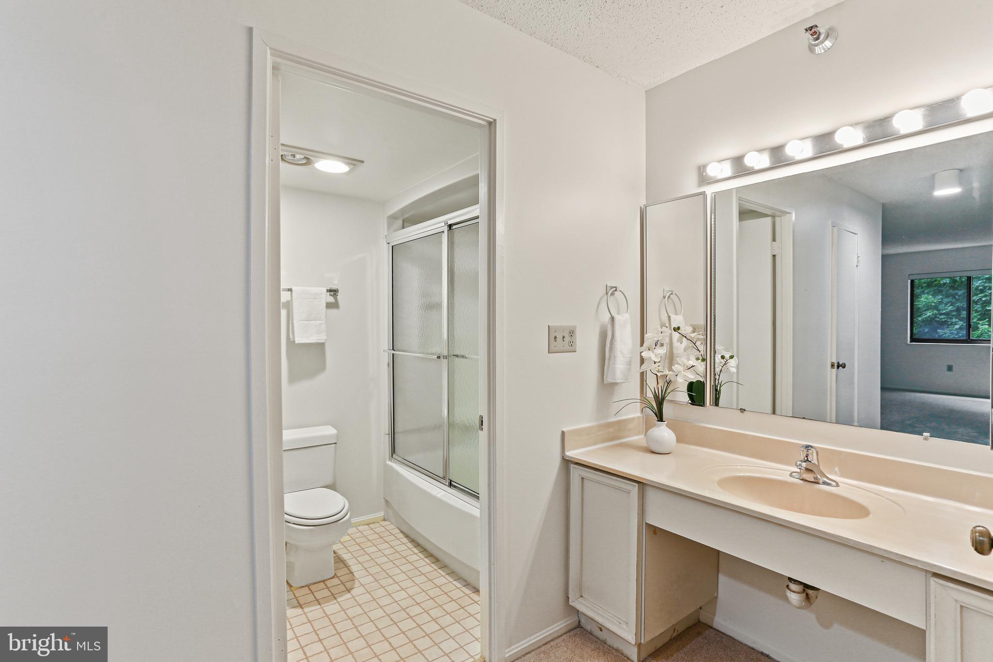 GREENS AT LEISURE WORLD - Residential