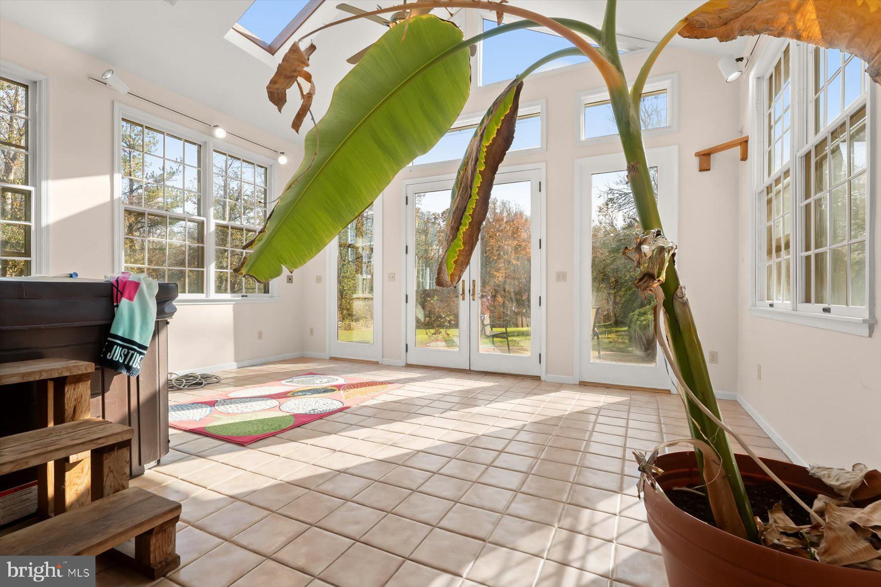 DAMASCUS OUTSIDE - Residential