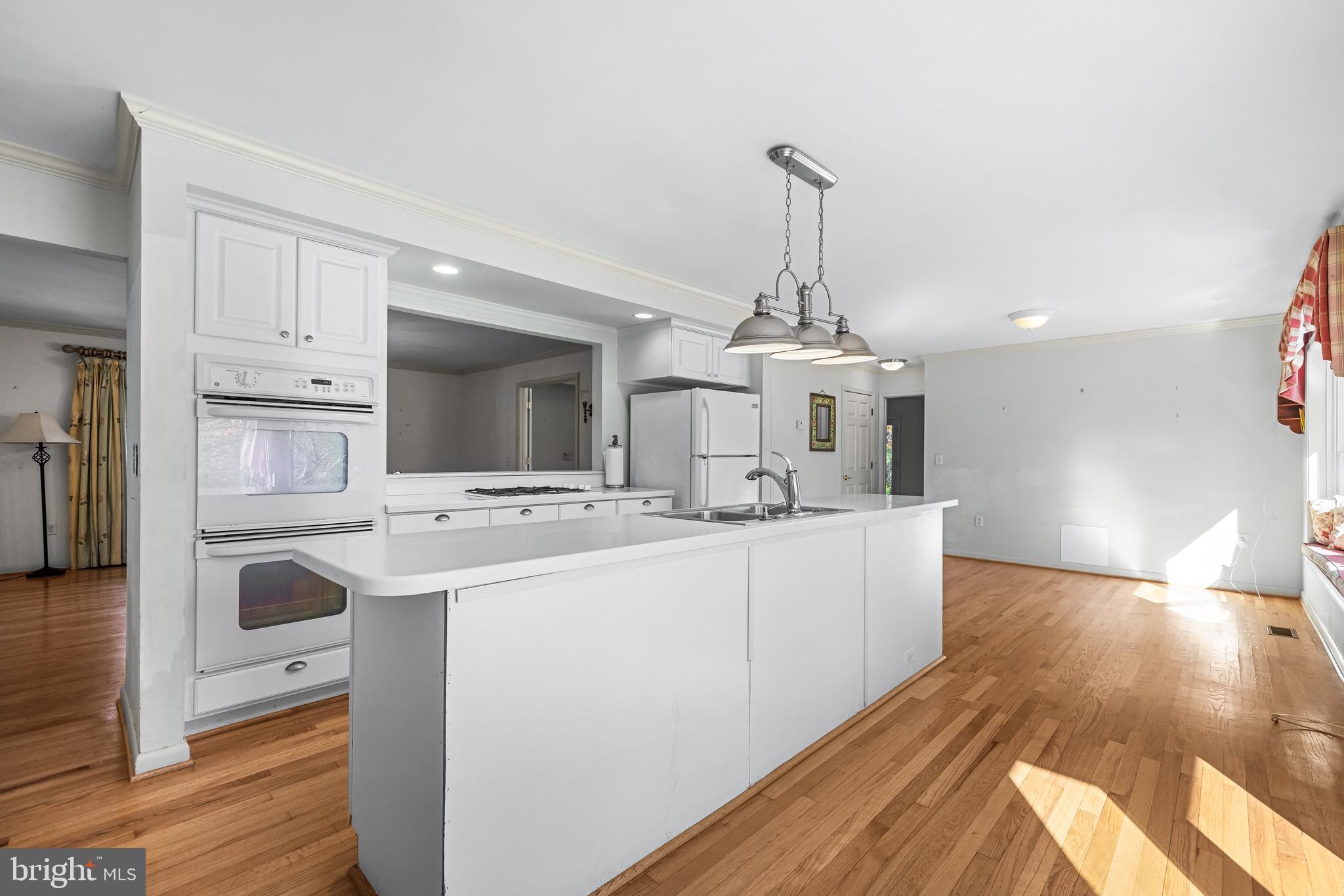 COCKEYSVILLE - Residential