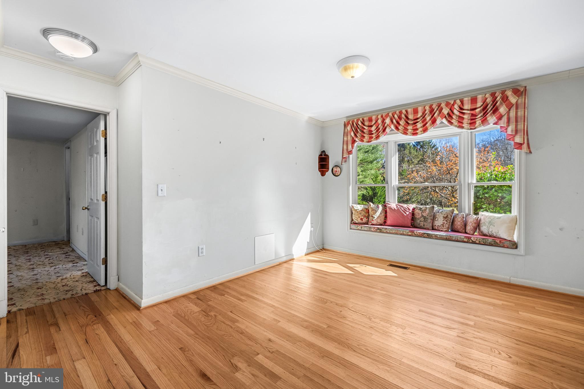 COCKEYSVILLE - Residential