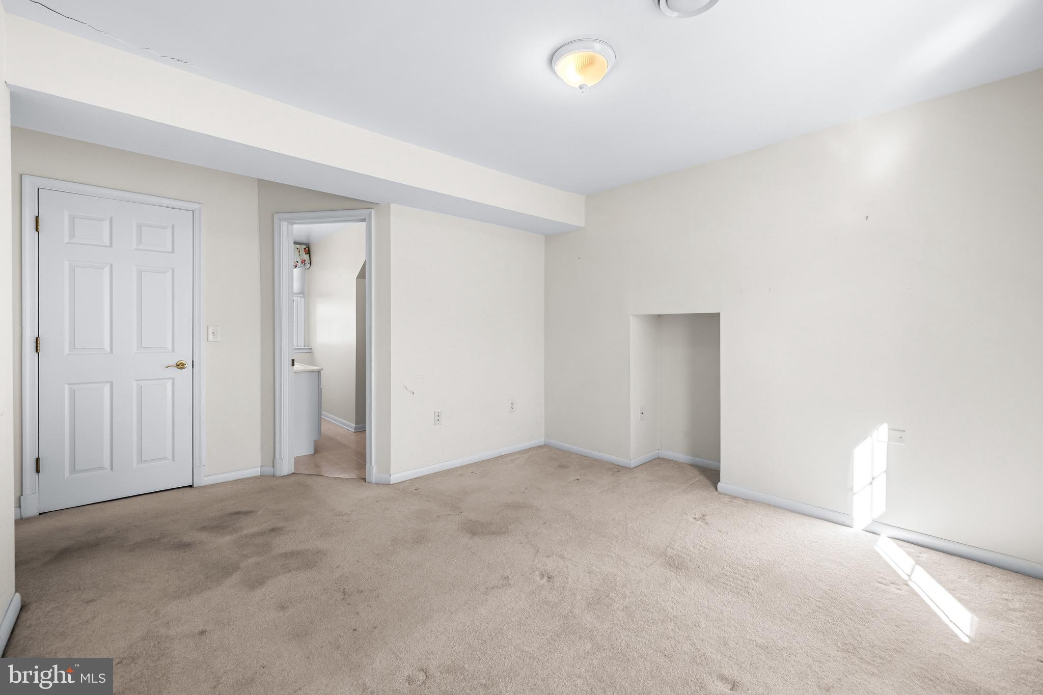 COCKEYSVILLE - Residential