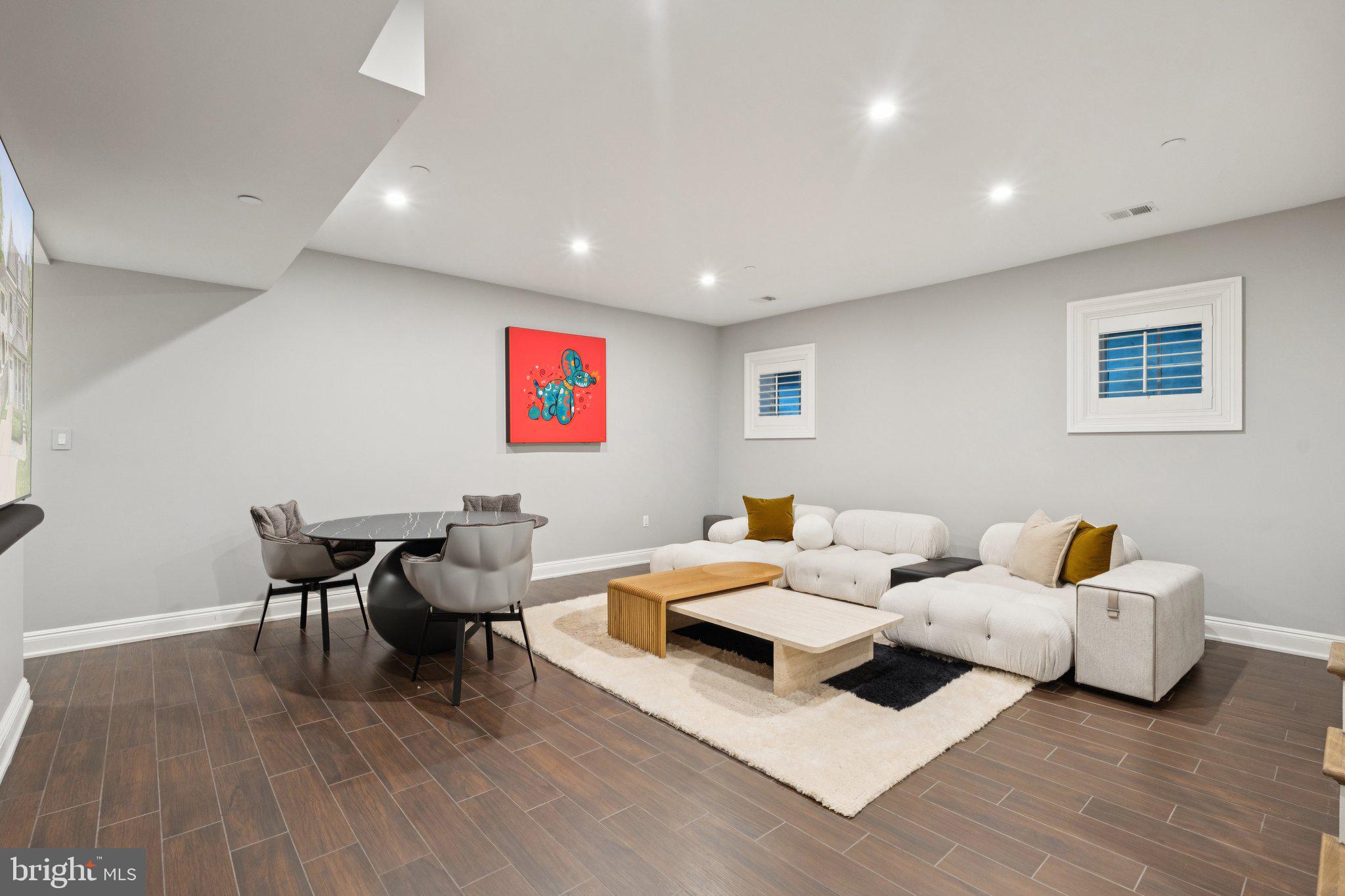 BRADLEY HILLS - Residential