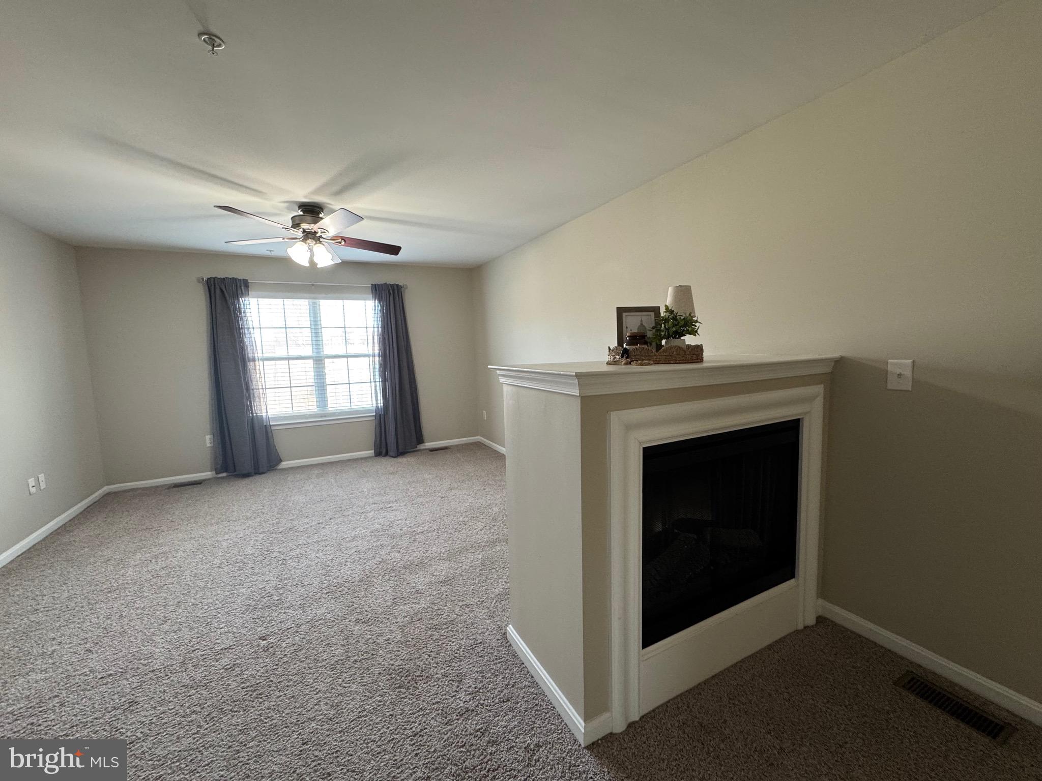 SAN FRANCISCO BY THE BAY - Residential Lease