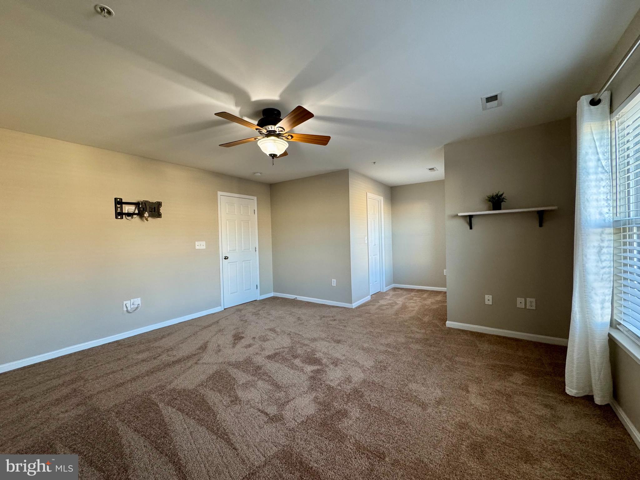 SAN FRANCISCO BY THE BAY - Residential Lease