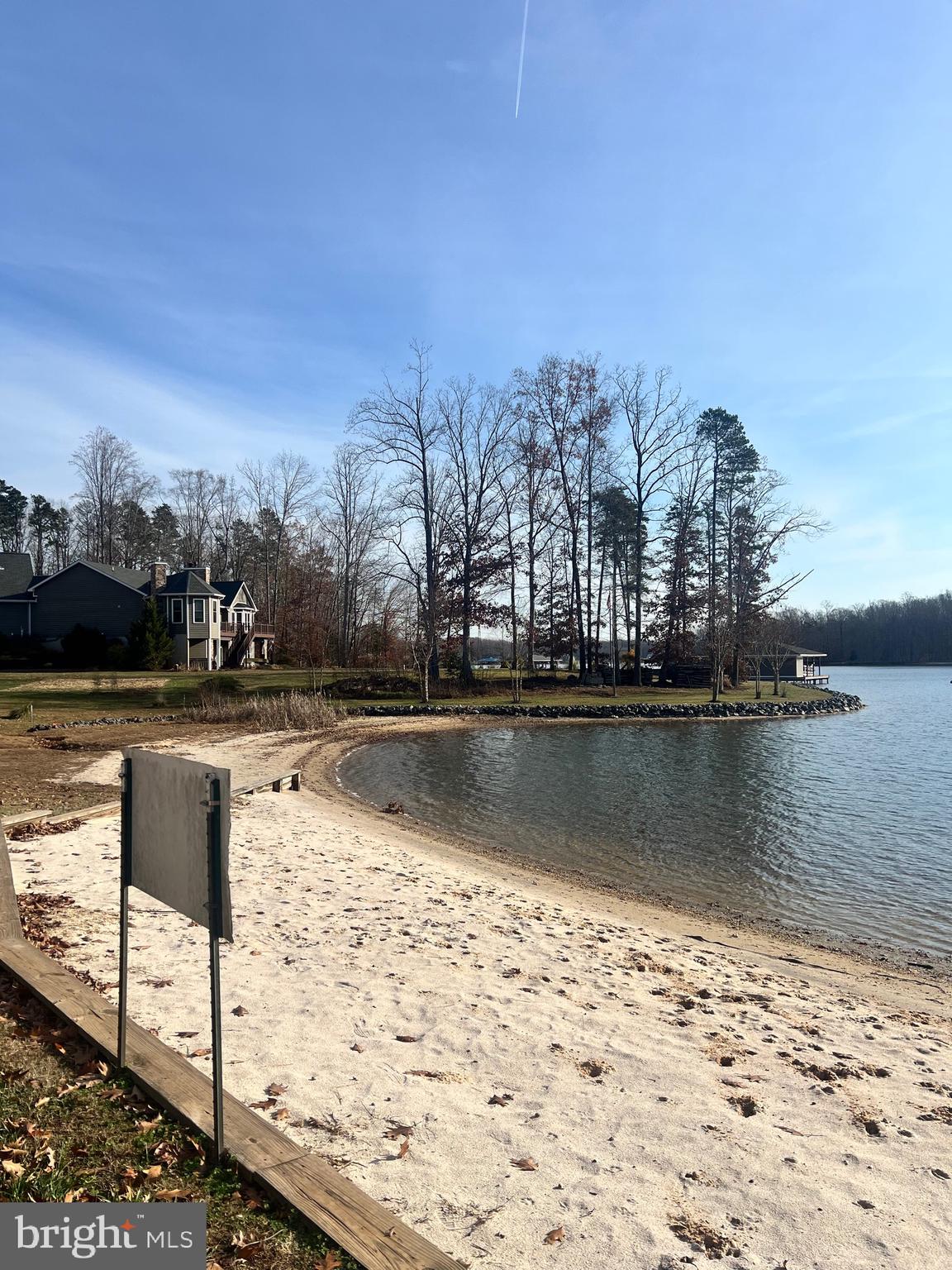 THE WATERS AT LAKE ANNA - Land