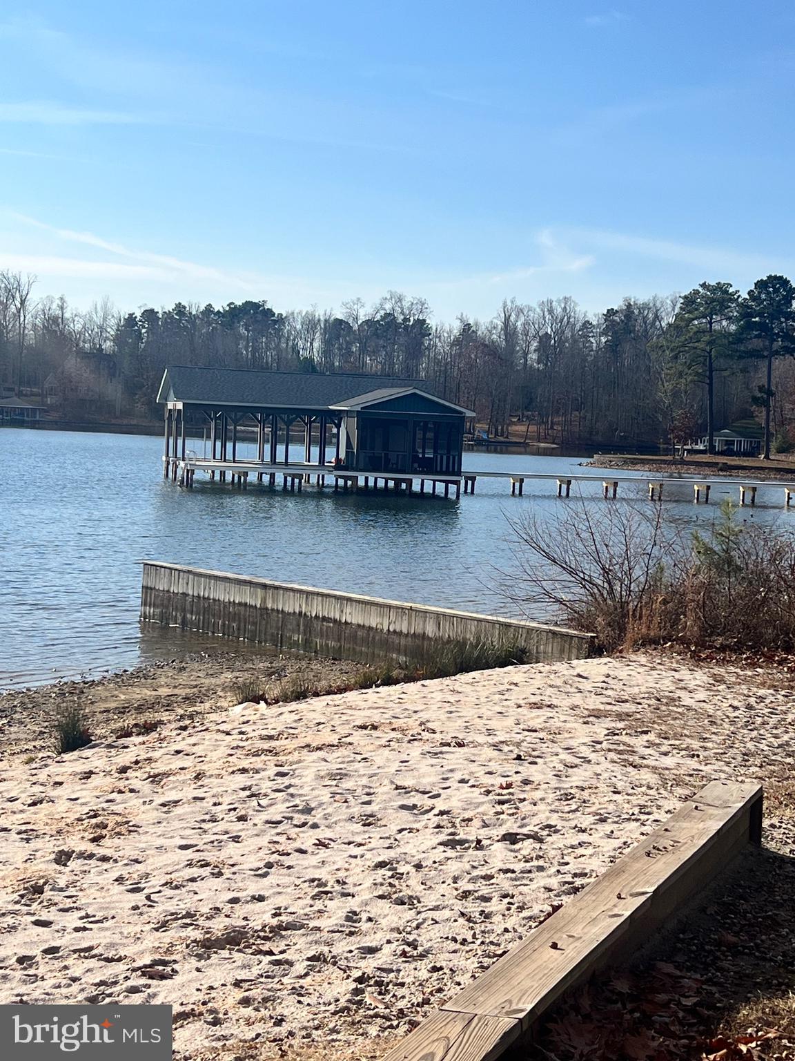 THE WATERS AT LAKE ANNA - Land