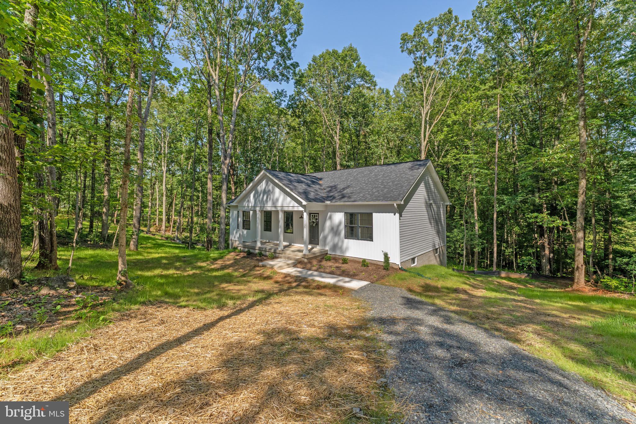 13235 SCOTTS MILL DR