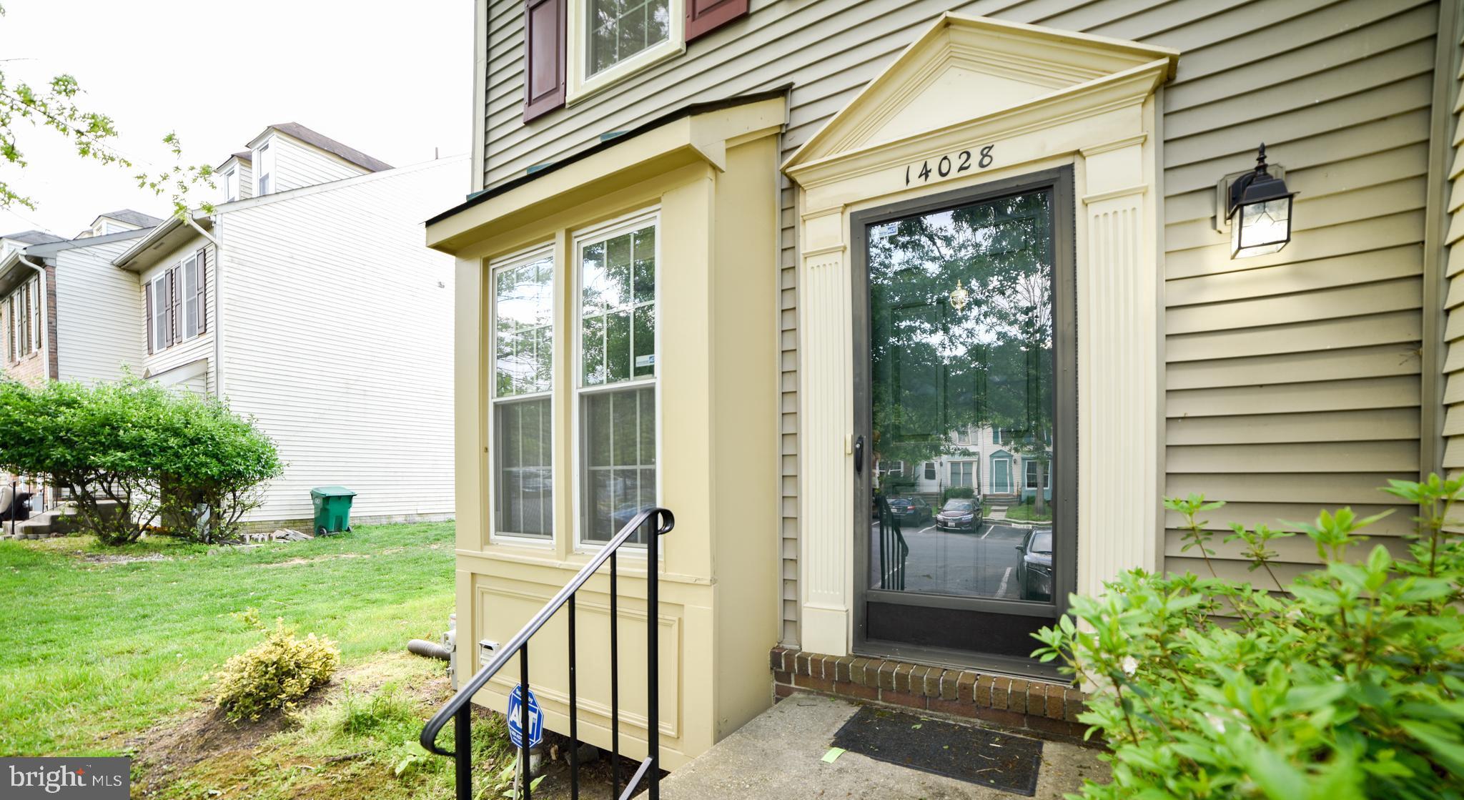 LAUREL LAKES - Residential Lease