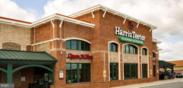 LAUREL LAKES - Residential Lease