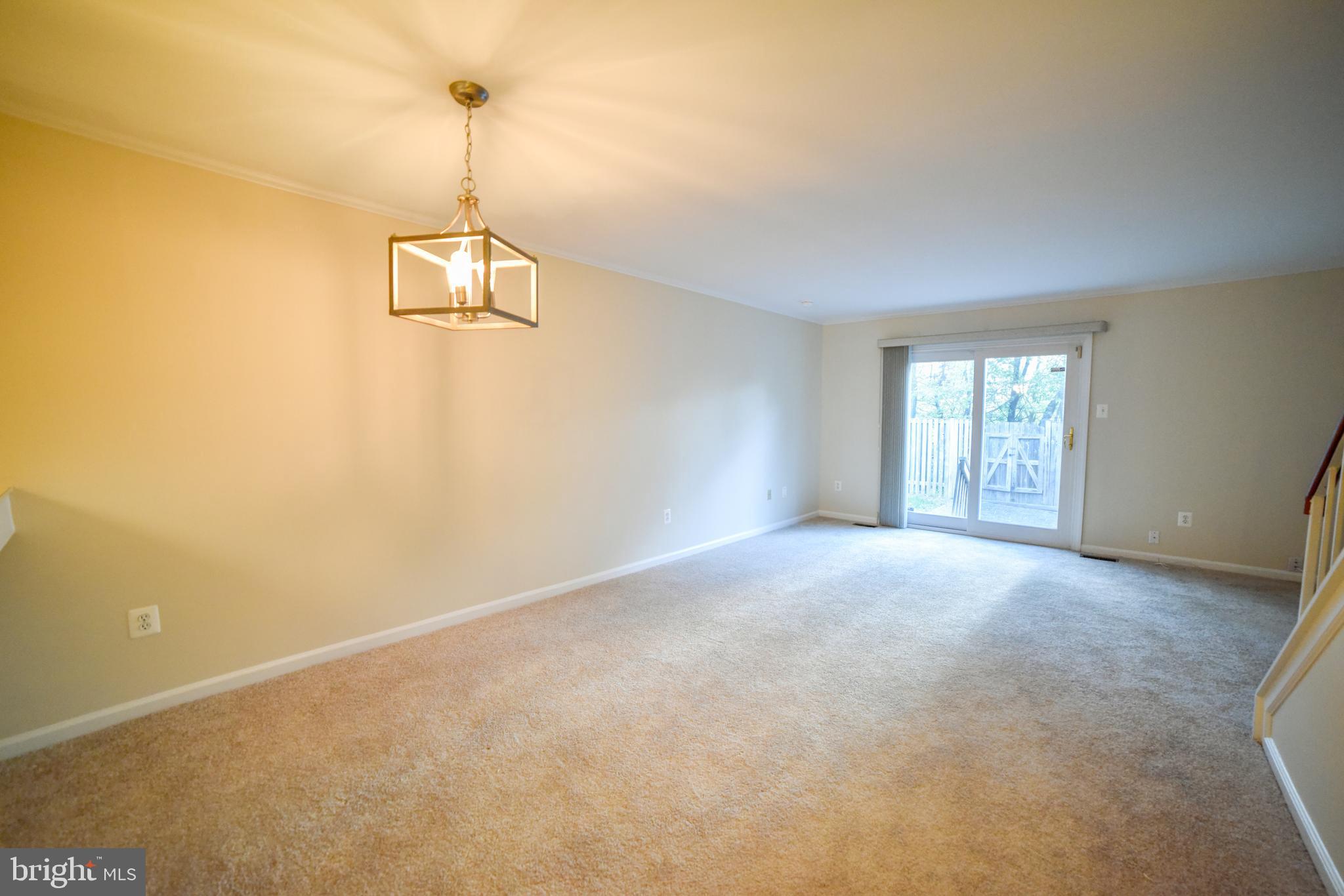 LAUREL LAKES - Residential Lease