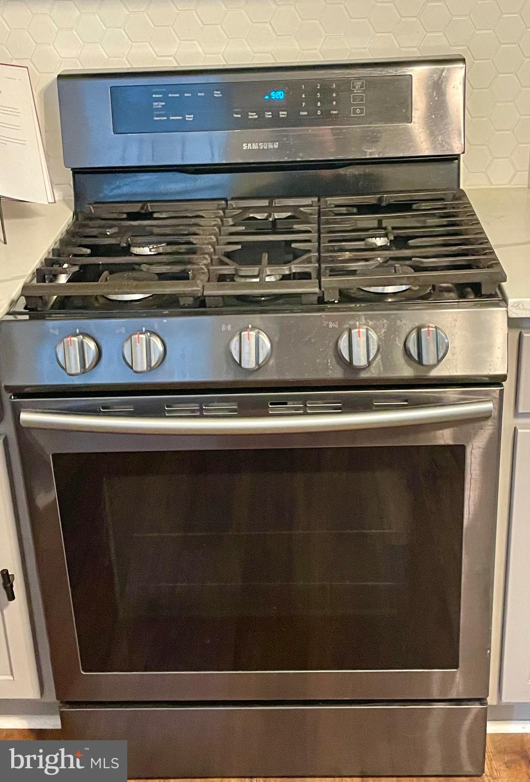 GREENMOUNT WEST - Residential