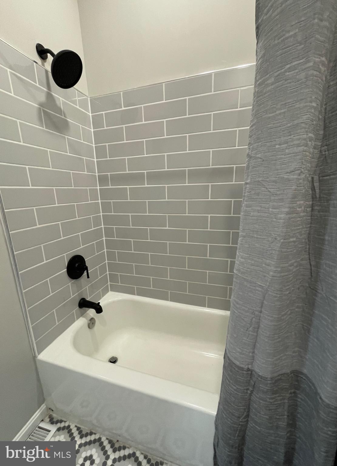 GREENMOUNT WEST - Residential