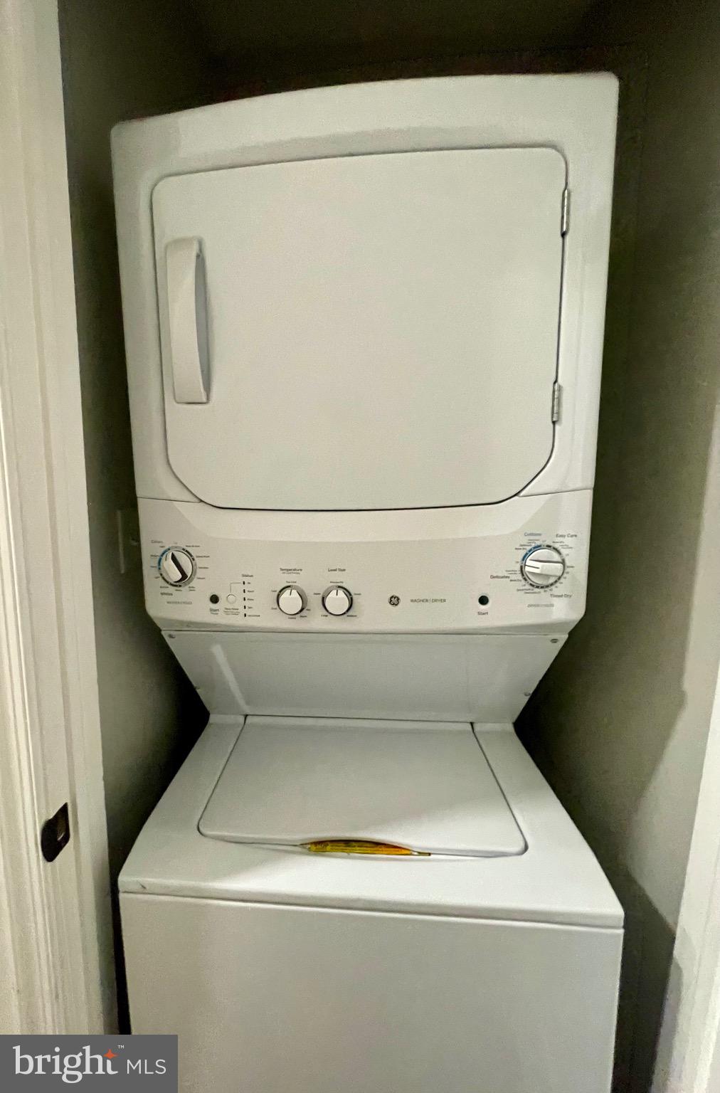 GREENMOUNT WEST - Residential