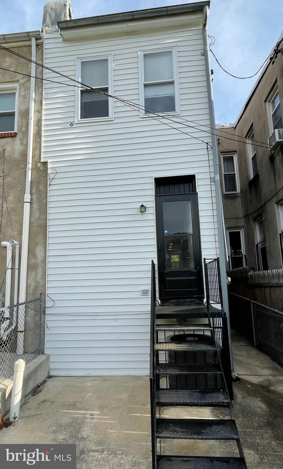 GREENMOUNT WEST - Residential