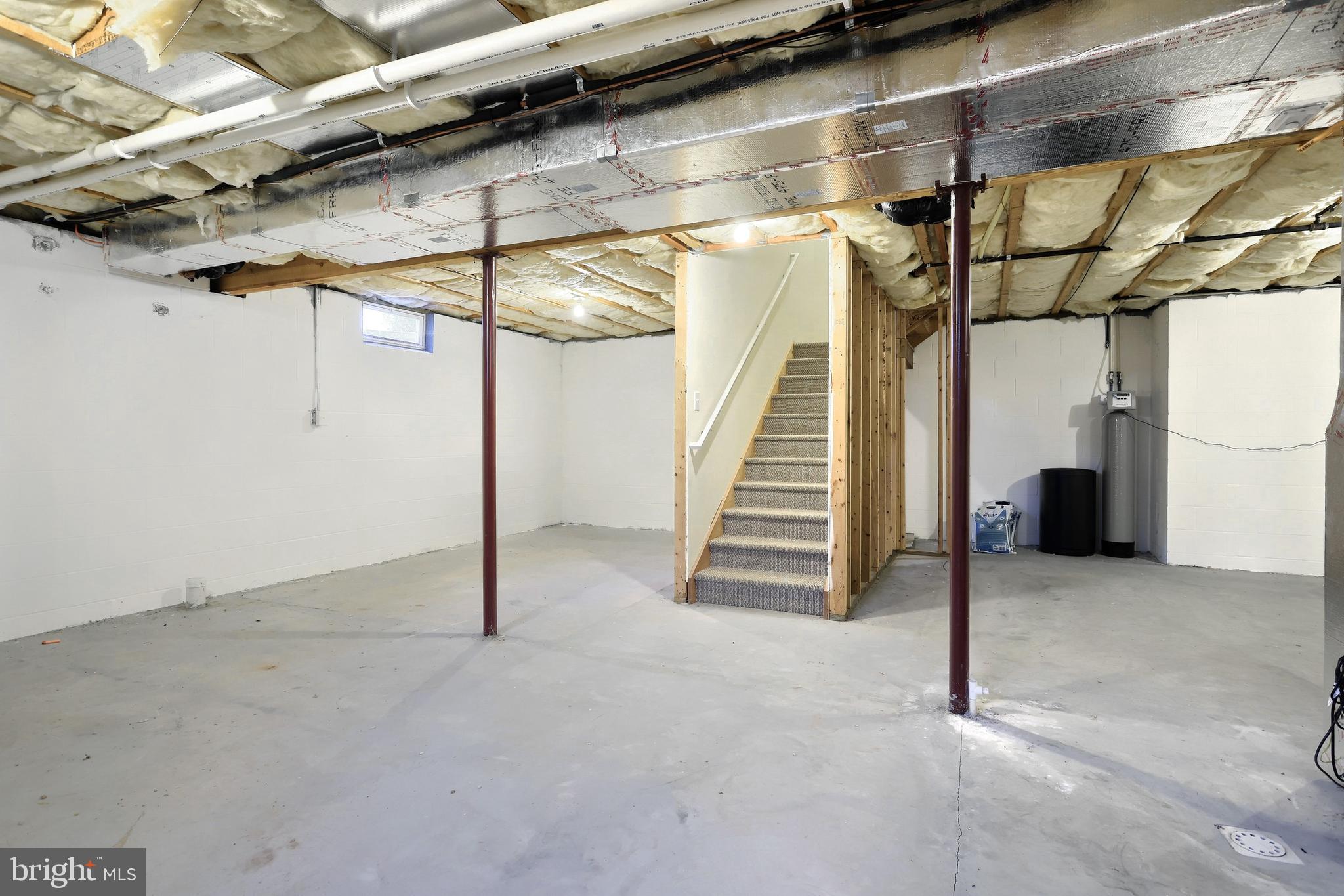 WELLINGTON GREENS - Residential