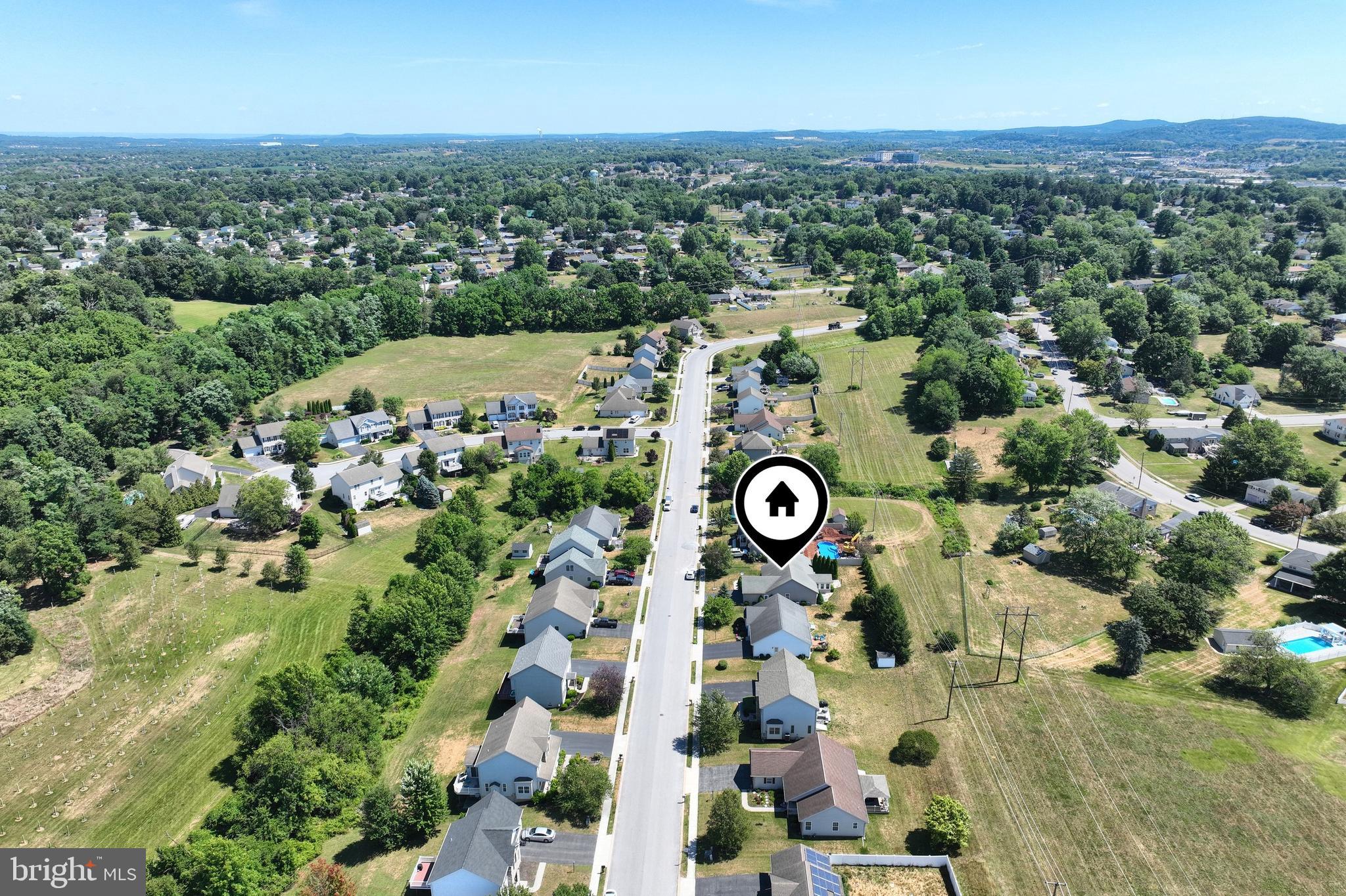 WELLINGTON GREENS - Residential