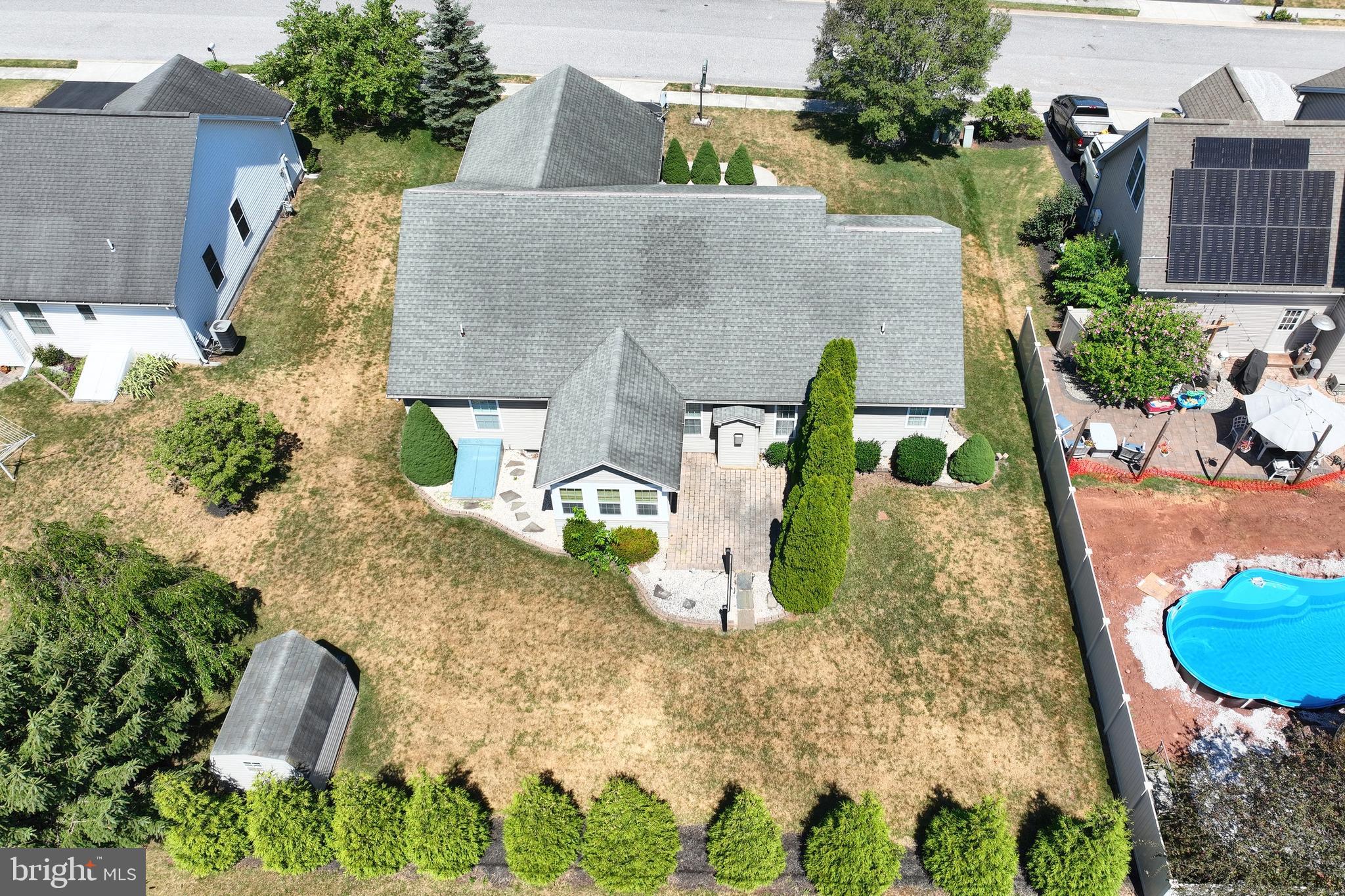 WELLINGTON GREENS - Residential