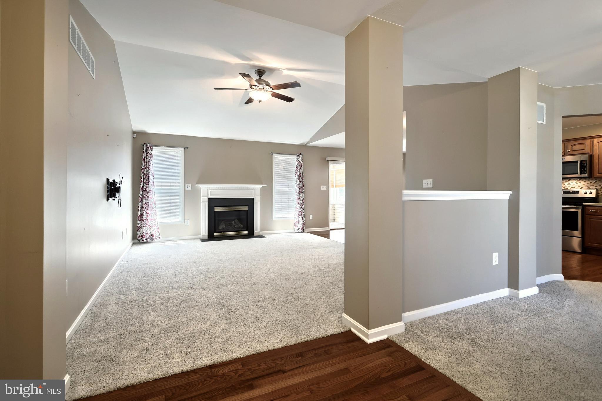 WELLINGTON GREENS - Residential