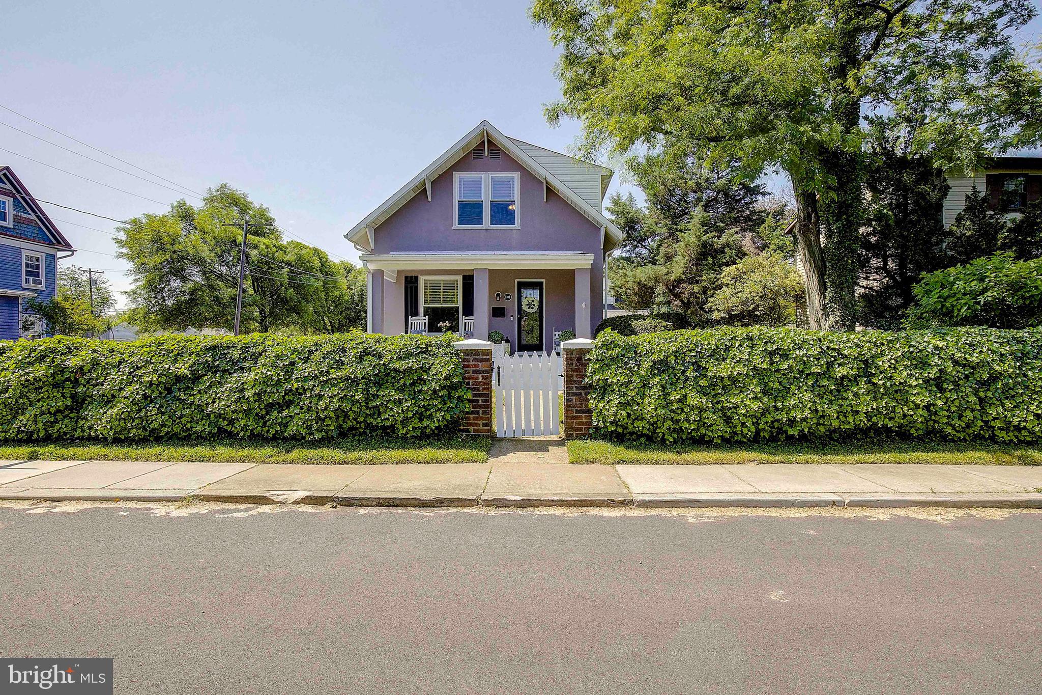 HOMEWOOD - Residential