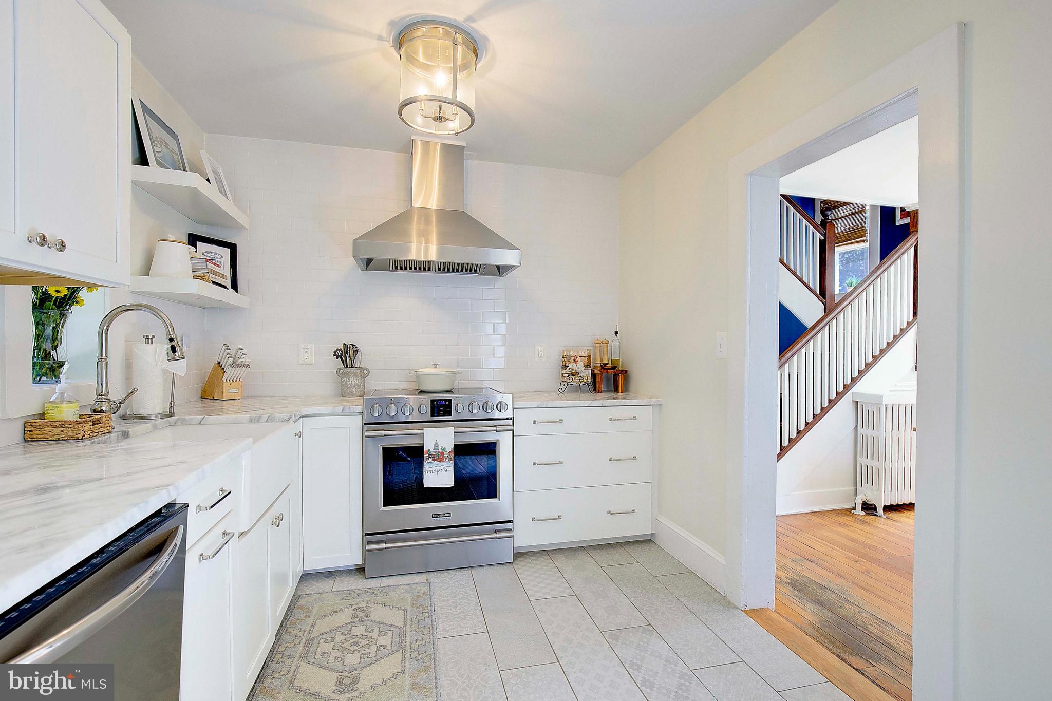 HOMEWOOD - Residential