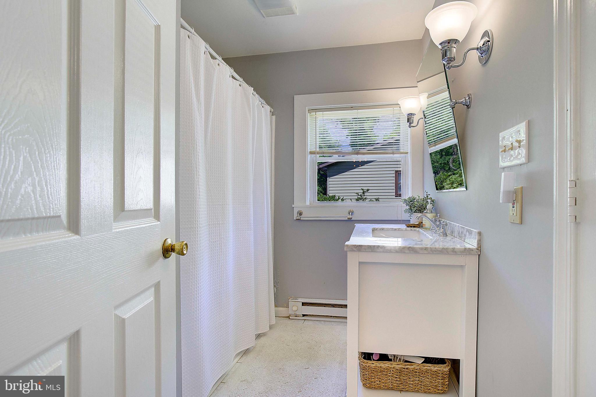 HOMEWOOD - Residential