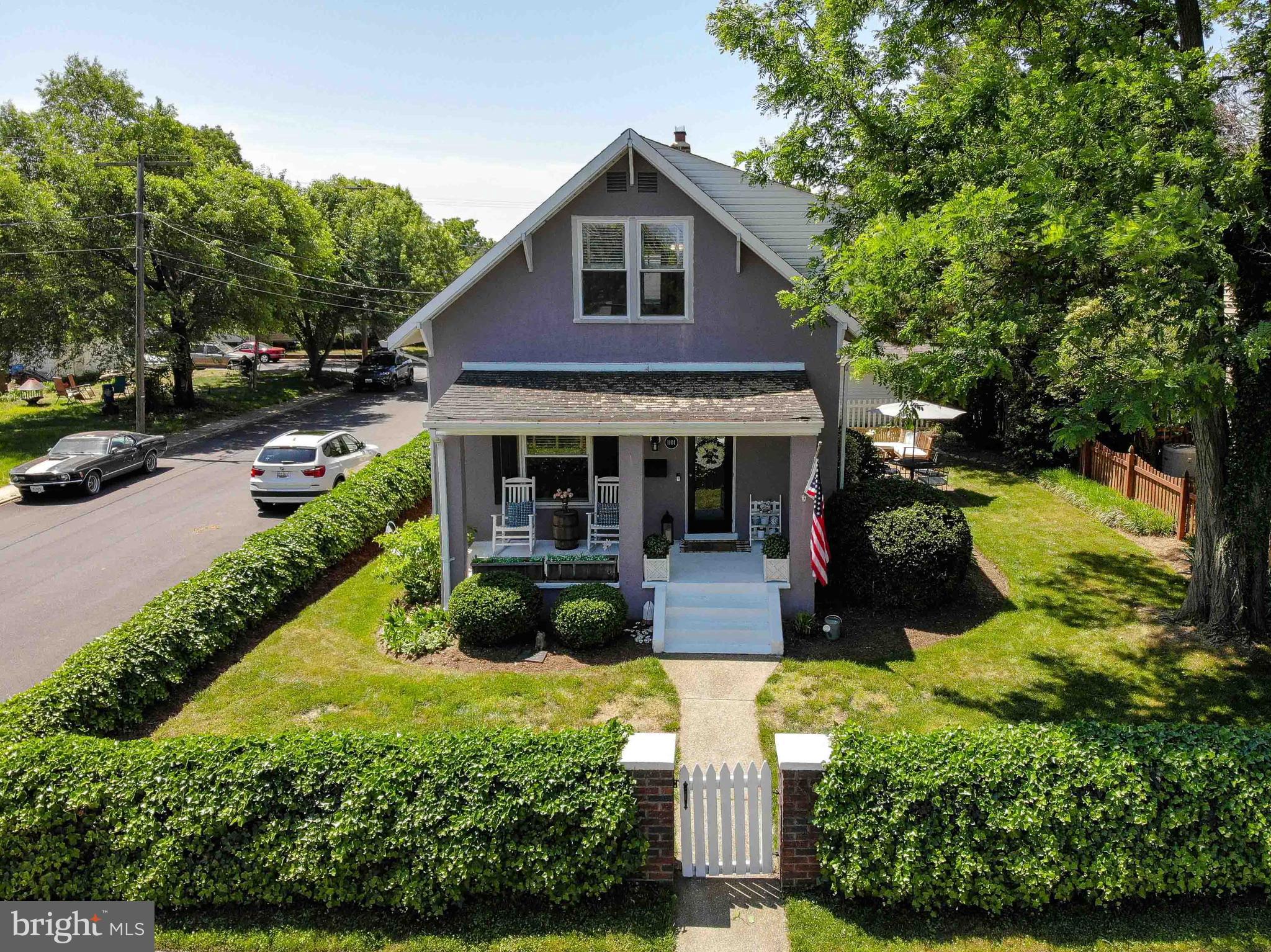 HOMEWOOD - Residential