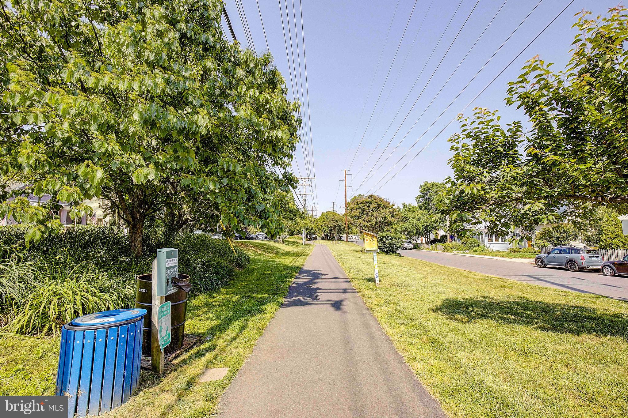 HOMEWOOD - Residential