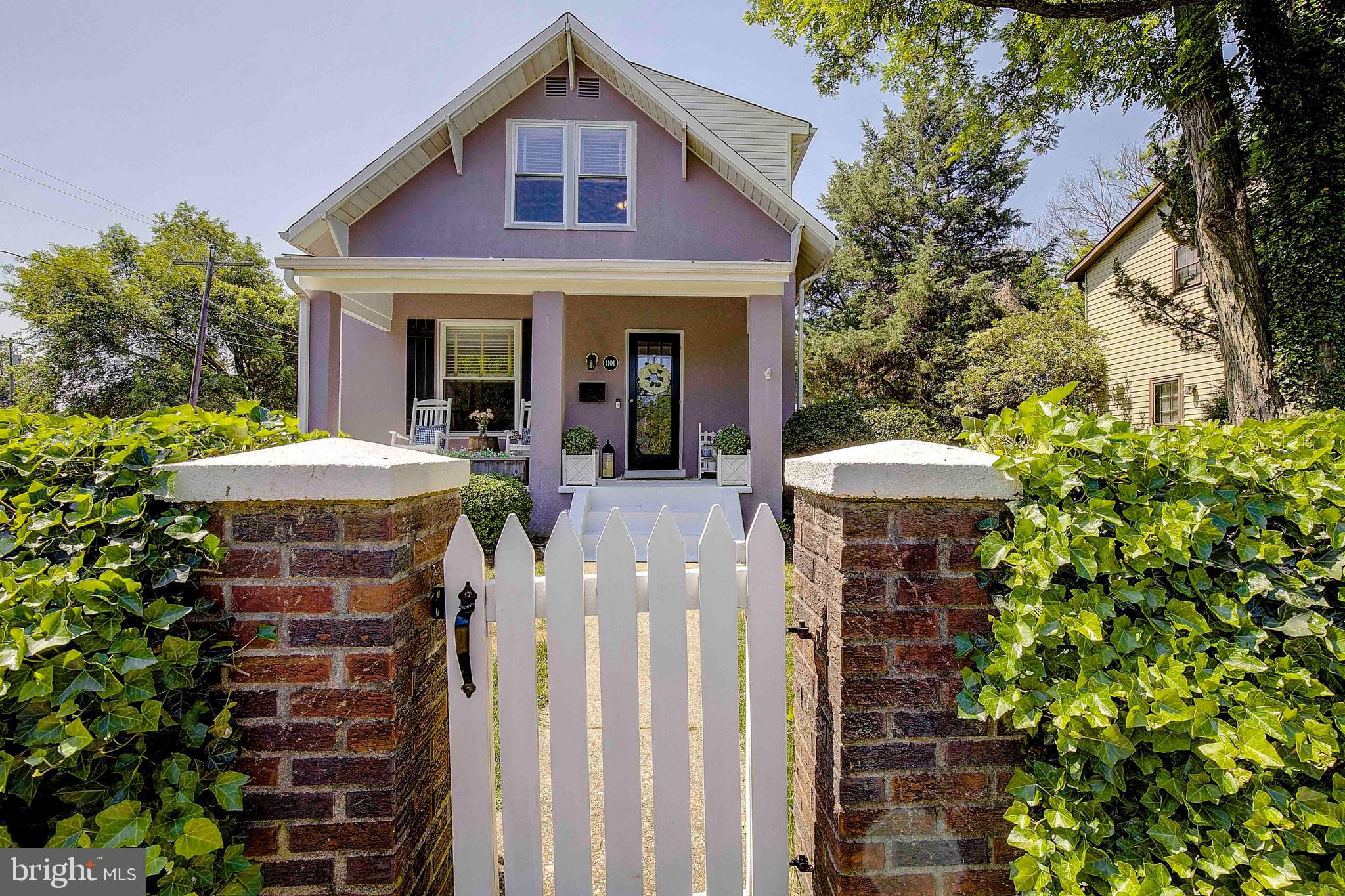 HOMEWOOD - Residential