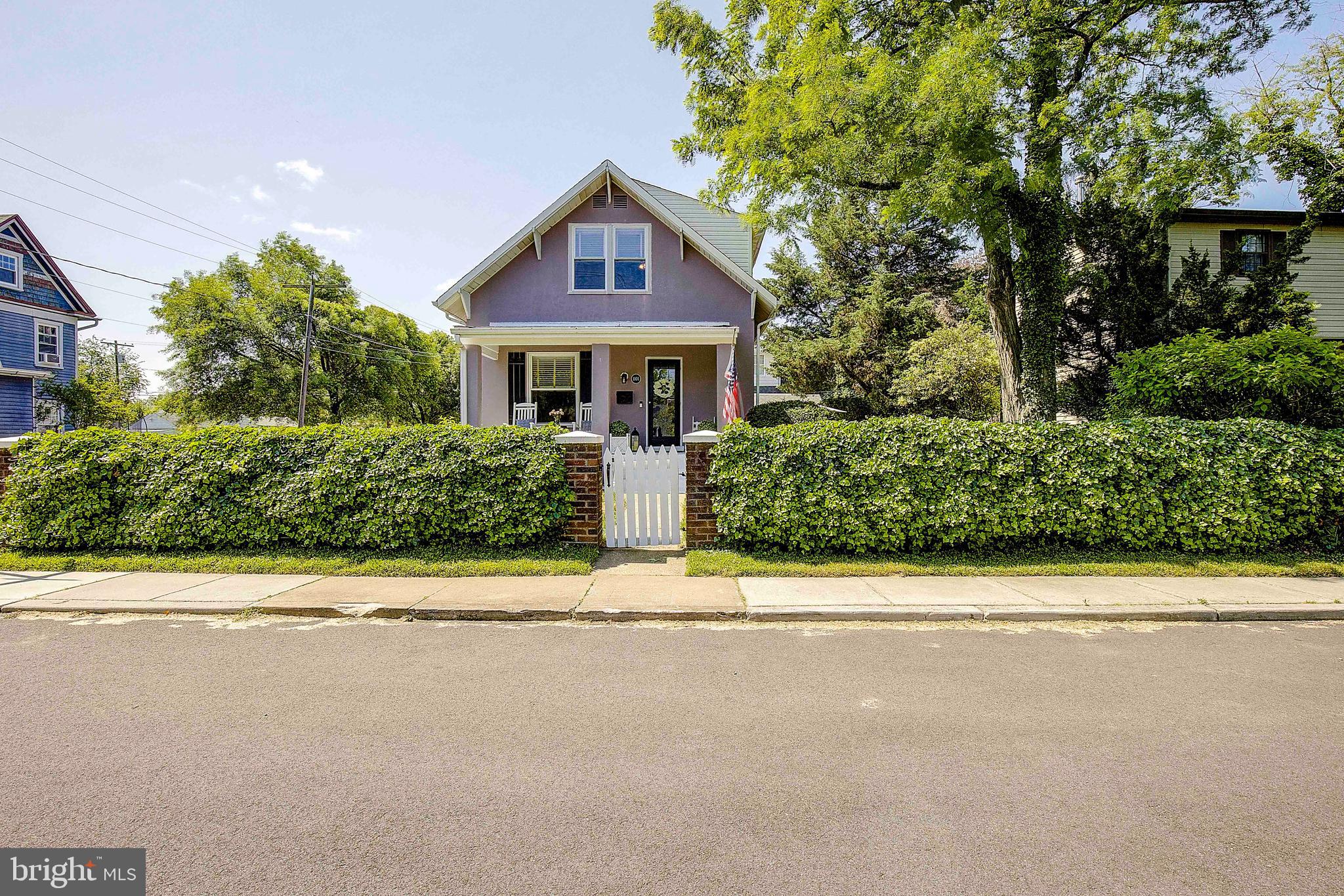 HOMEWOOD - Residential