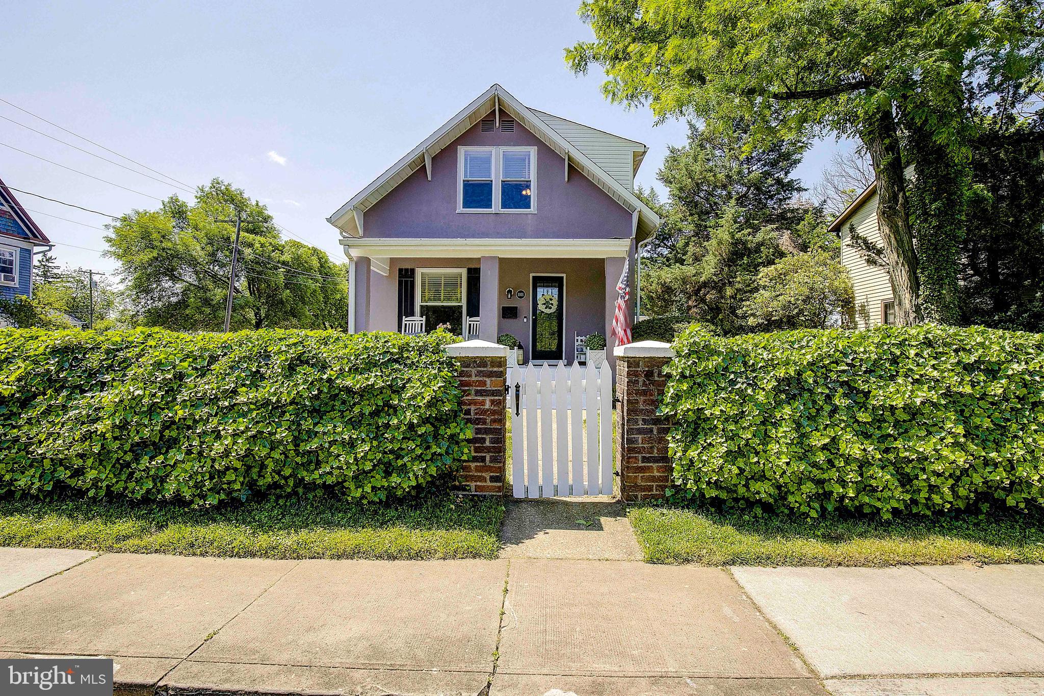 HOMEWOOD - Residential