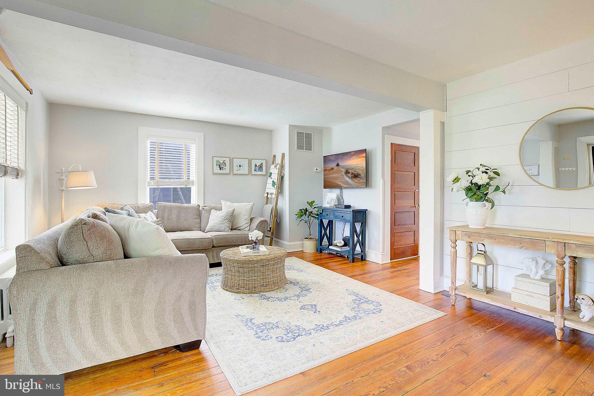 HOMEWOOD - Residential