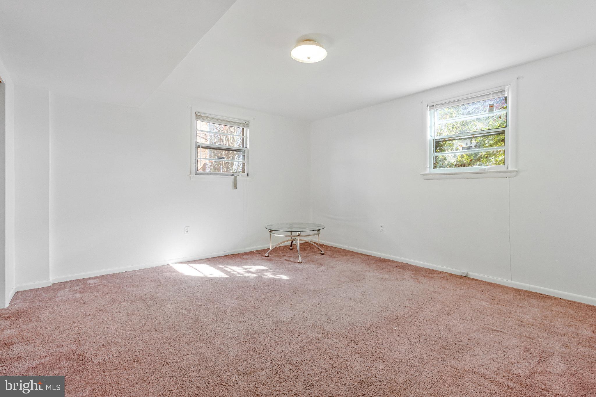 WOODBERRY FOREST - Residential