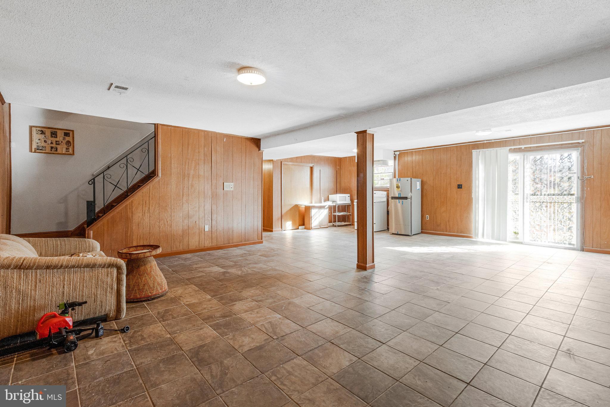 WOODBERRY FOREST - Residential