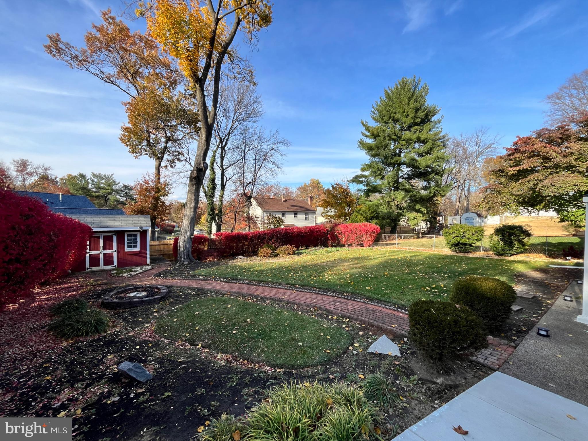 WALNUT HILL - Residential Lease