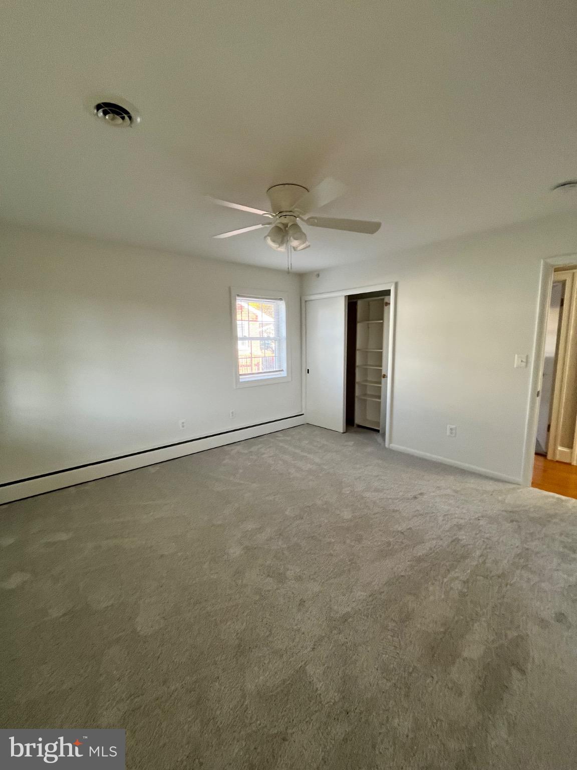 WALNUT HILL - Residential Lease