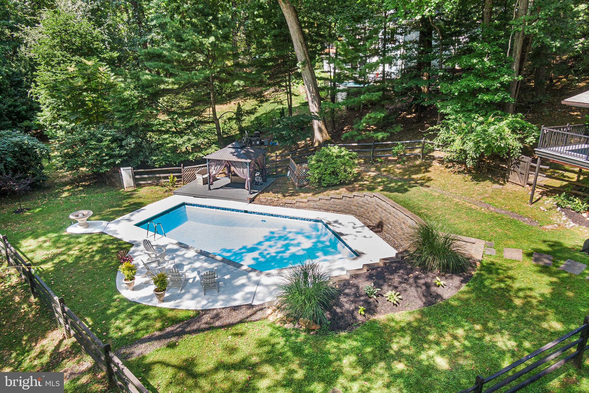 NORTHWOODS - Residential