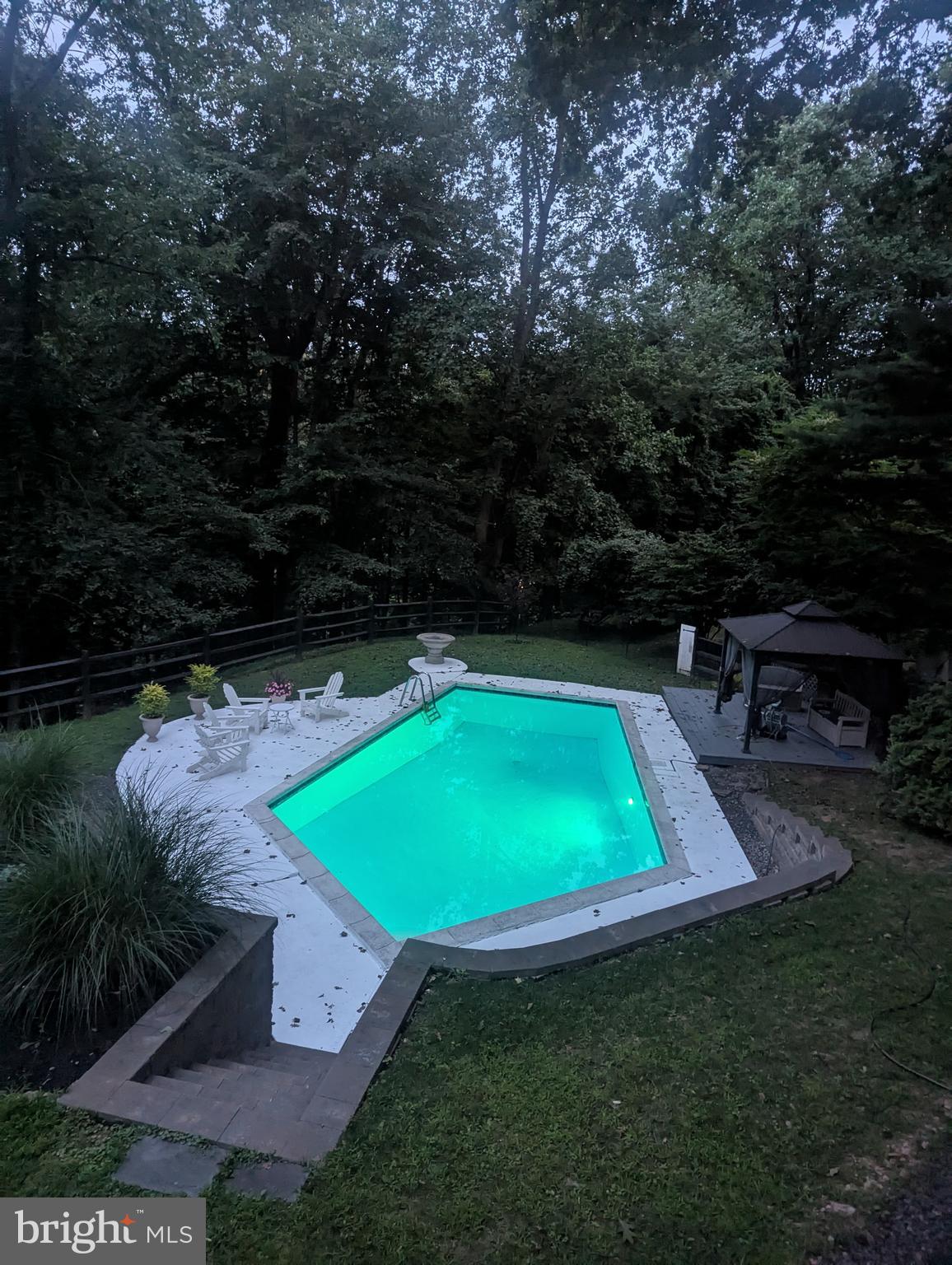 NORTHWOODS - Residential