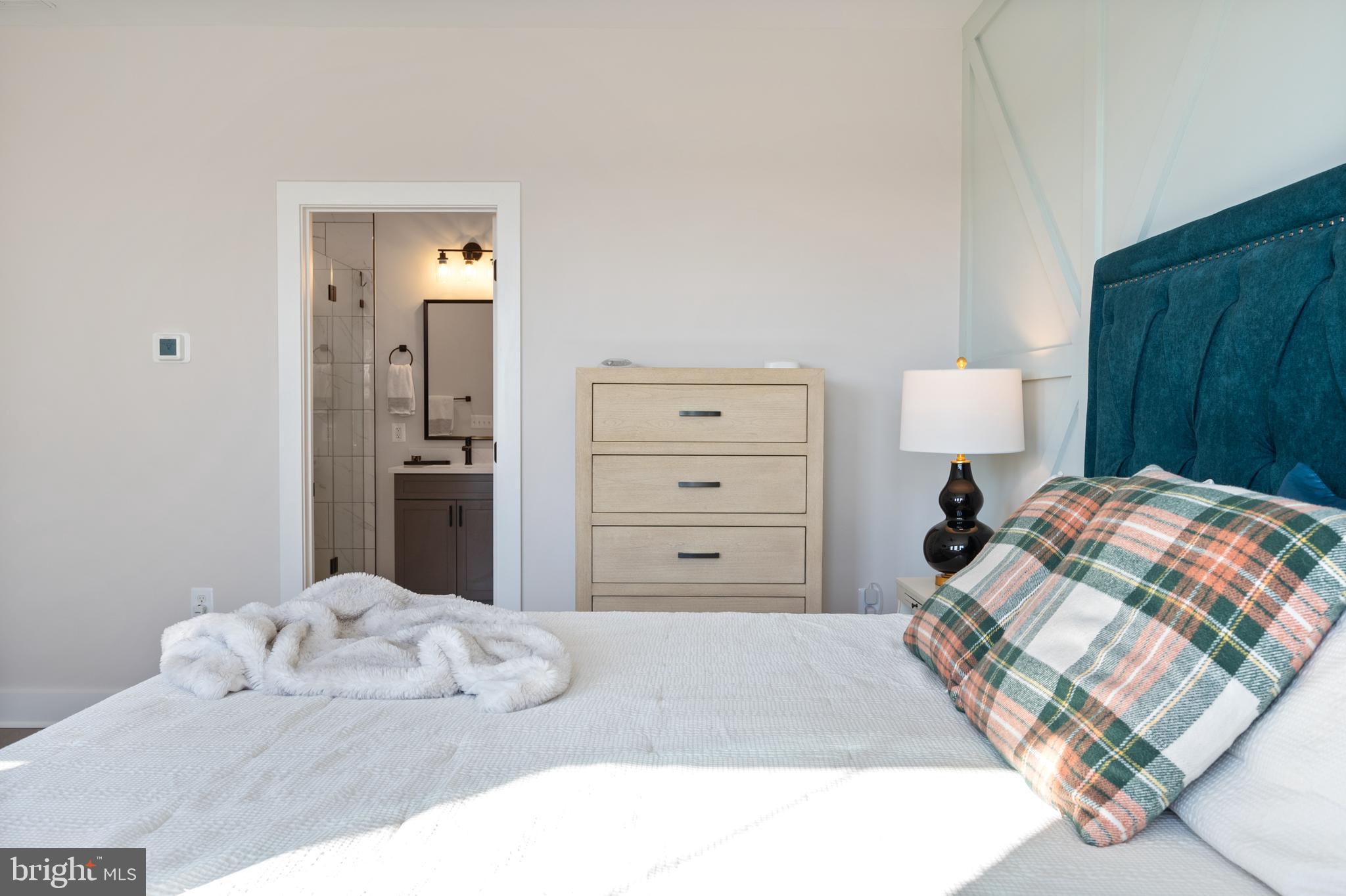 DOUGLAS PARK - Residential