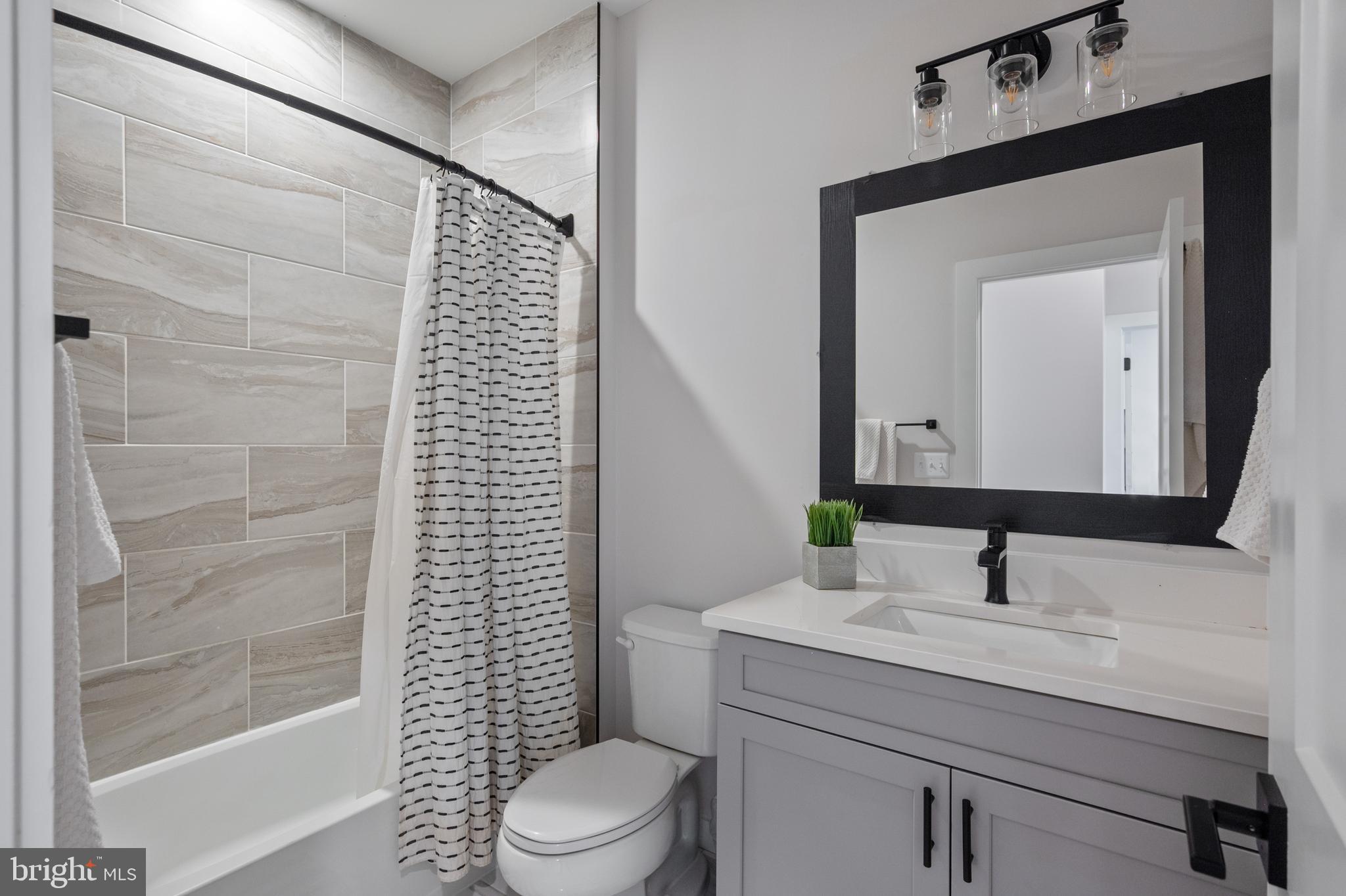 DOUGLAS PARK - Residential