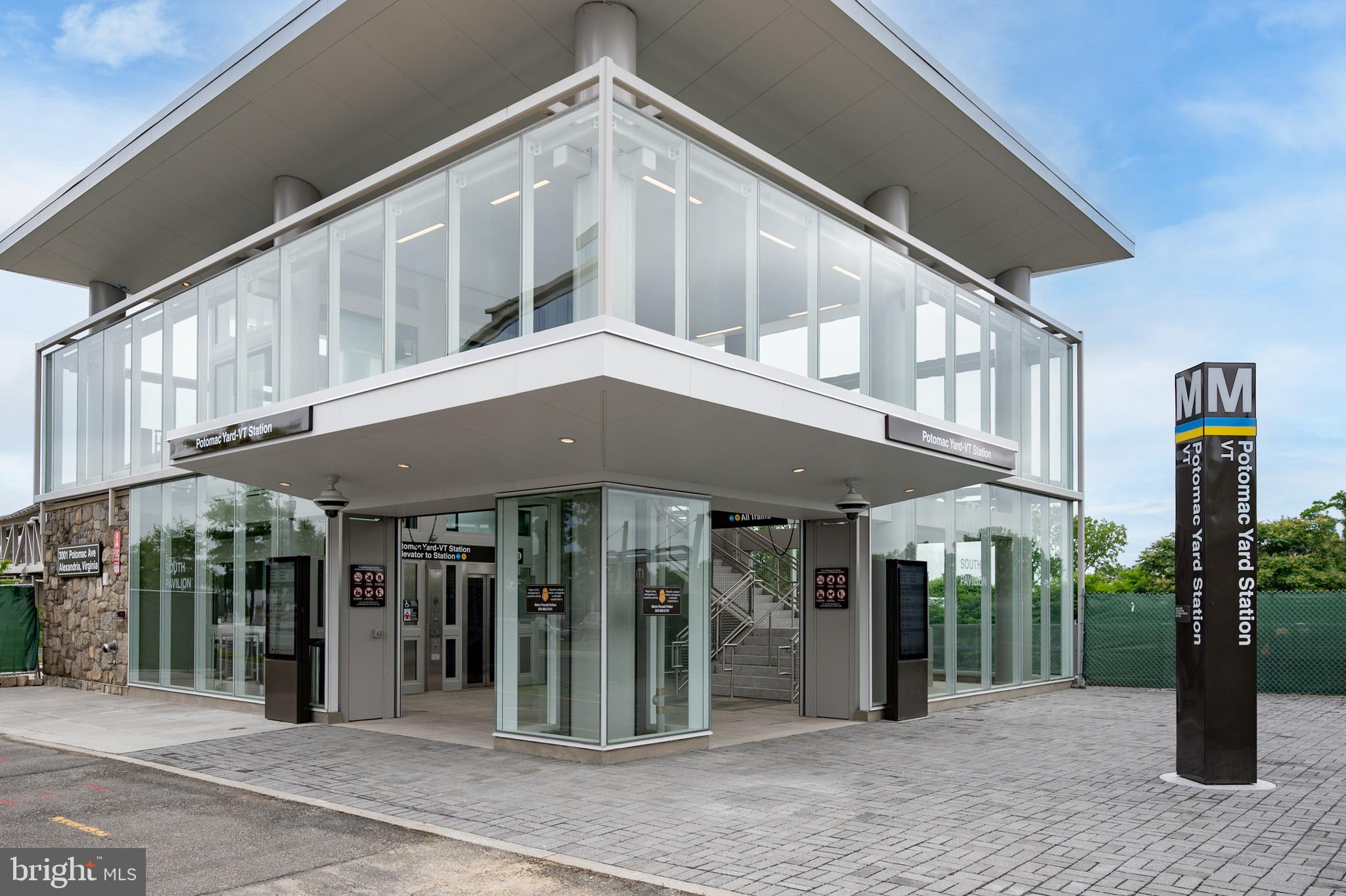 DOUGLAS PARK - Residential